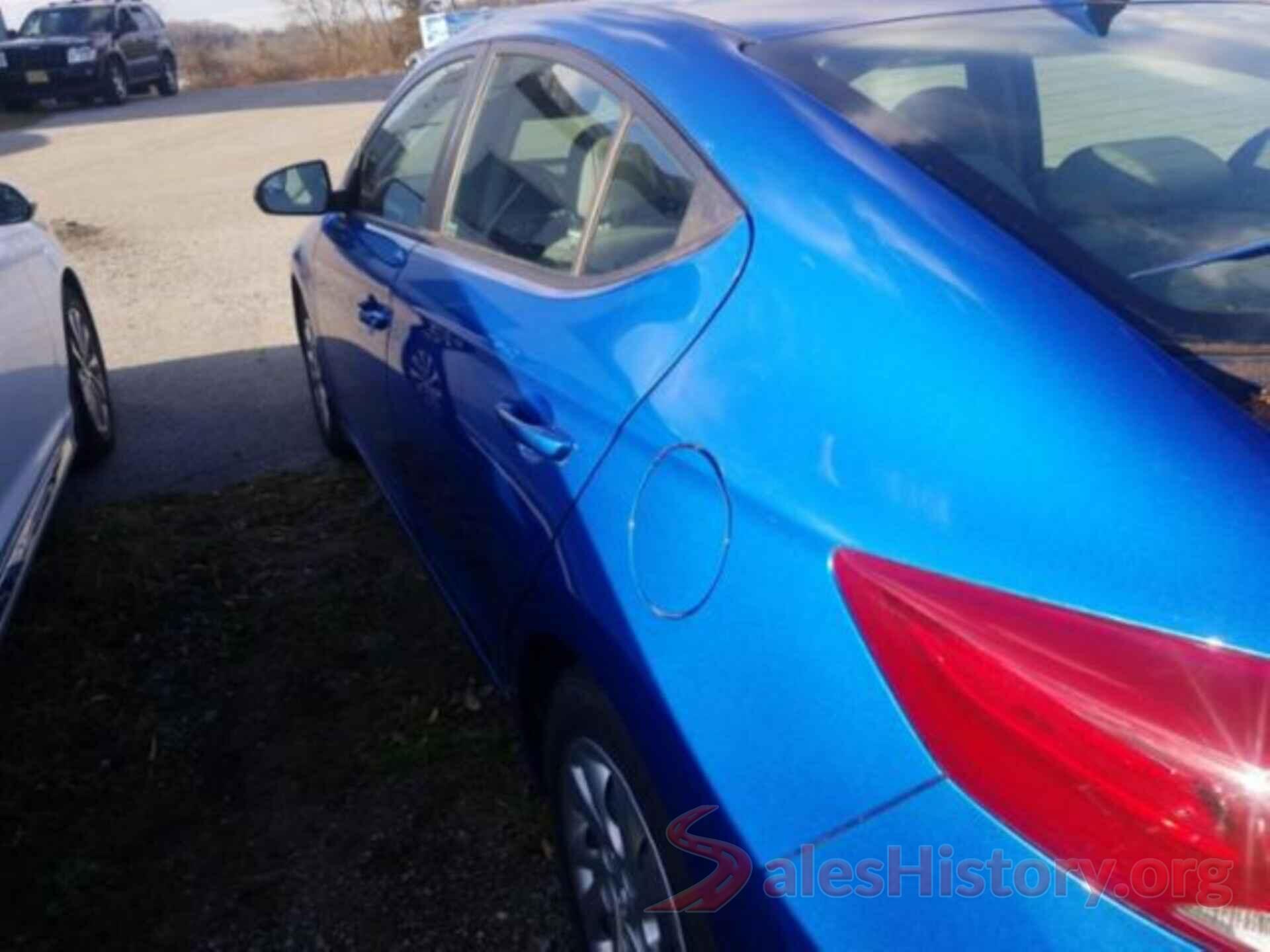 KMHD74LFXHU409630 2017 HYUNDAI ELANTRA