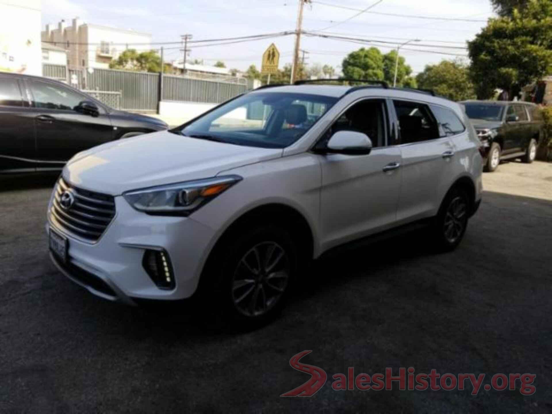 KM8SN4HF3HU245823 2017 HYUNDAI SANTA FE