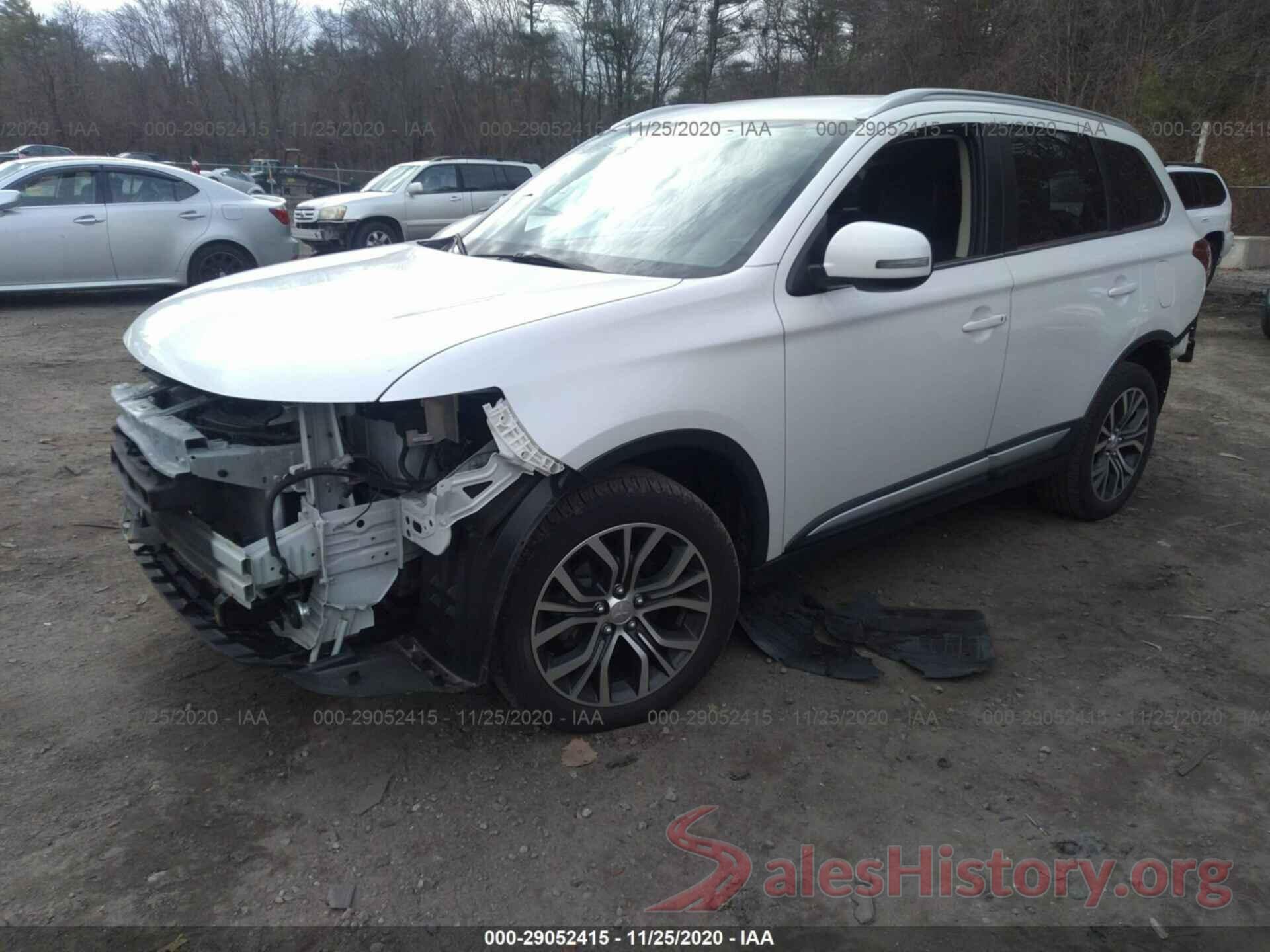 JA4AZ3A33JZ008878 2018 MITSUBISHI OUTLANDER