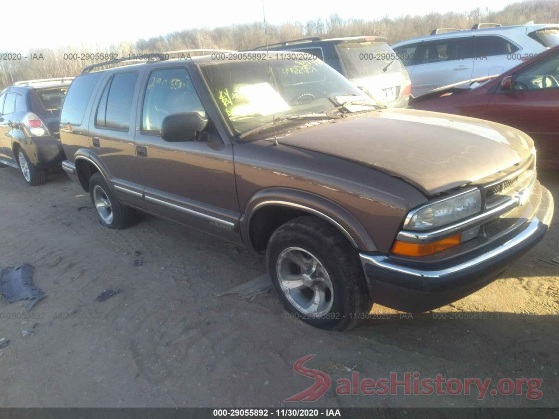 1GNCS13W8X2121202 1999 CHEVROLET BLAZER