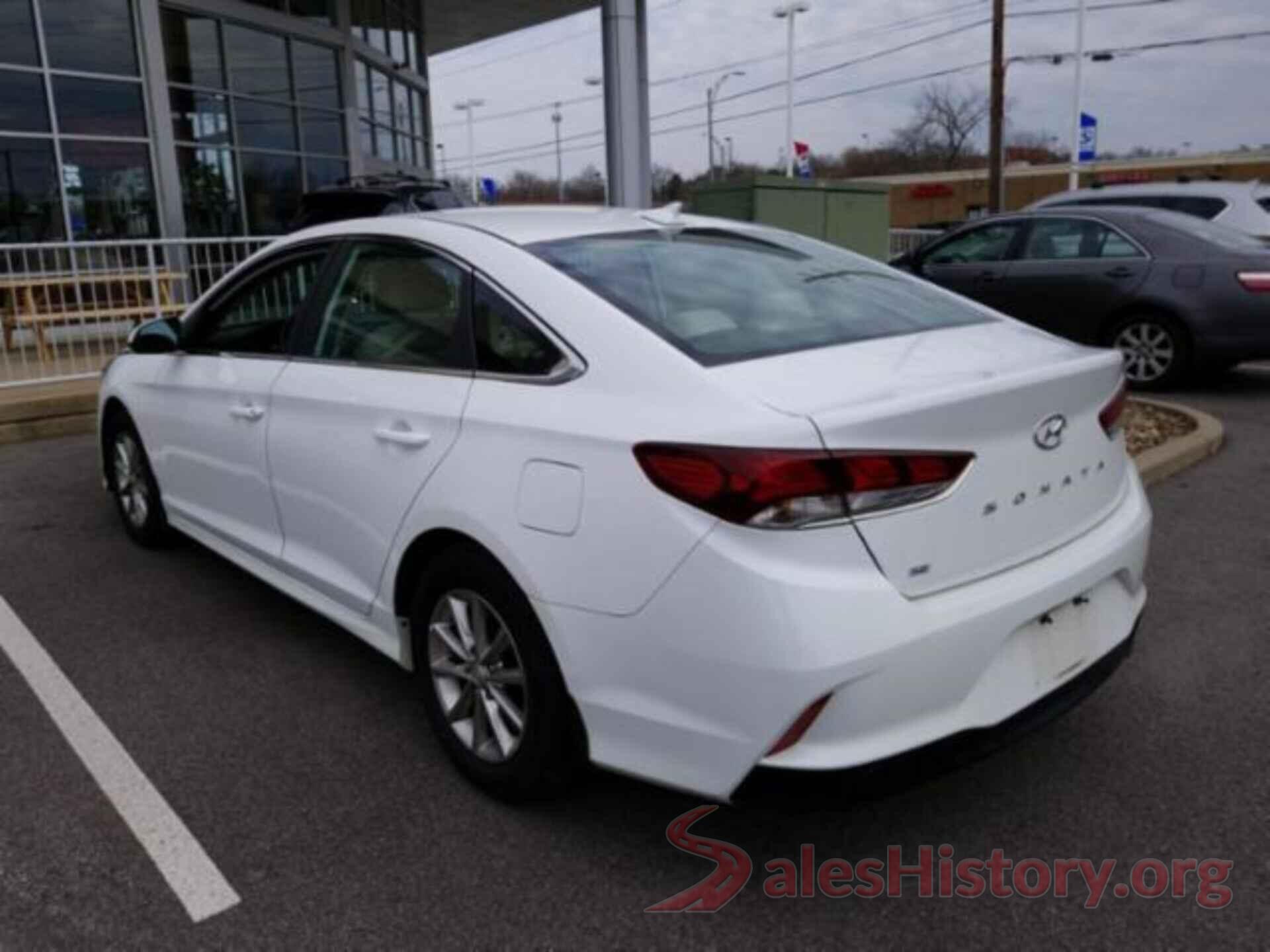 5NPE24AF1JH645884 2018 HYUNDAI SONATA