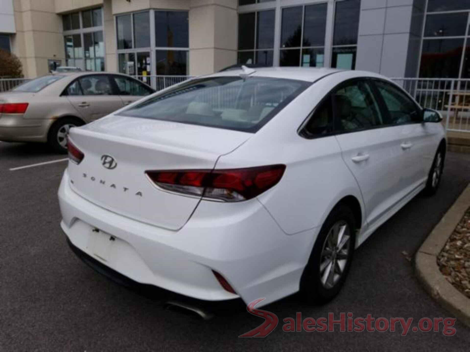 5NPE24AF1JH645884 2018 HYUNDAI SONATA