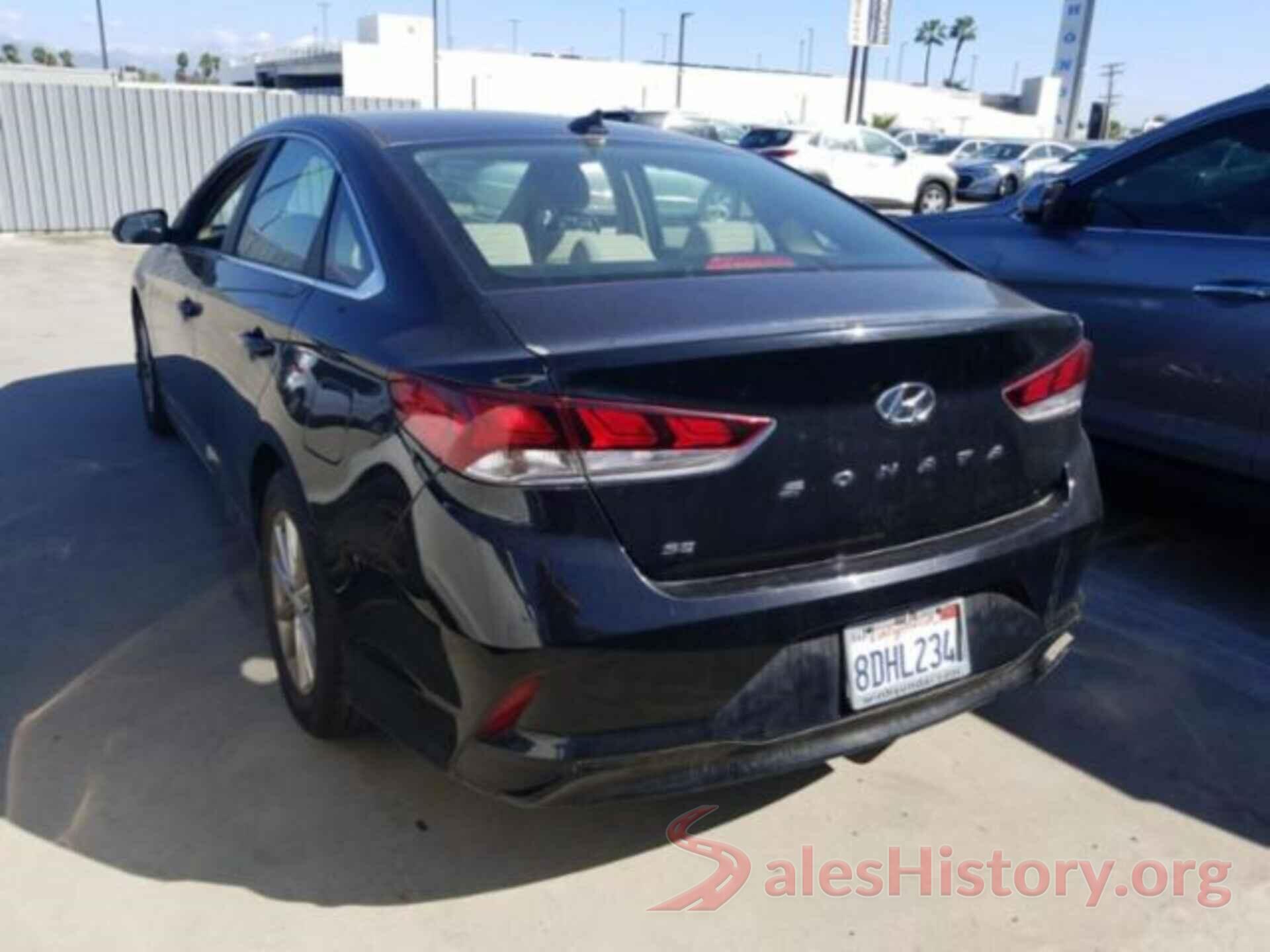 5NPE24AF8JH607035 2018 HYUNDAI SONATA