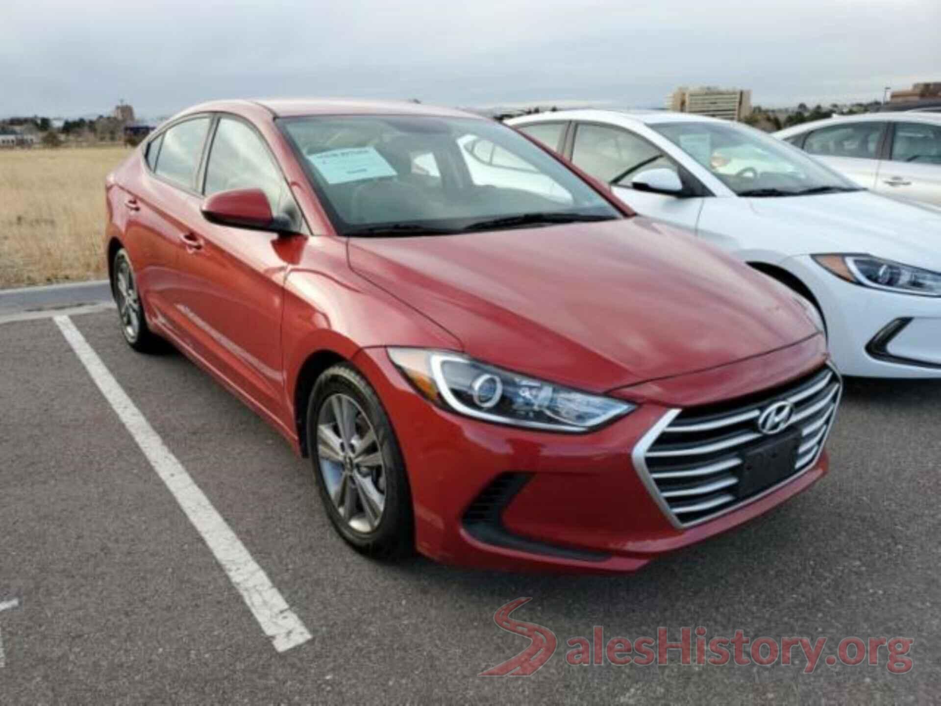 5NPD84LF4JH221090 2018 HYUNDAI ELANTRA