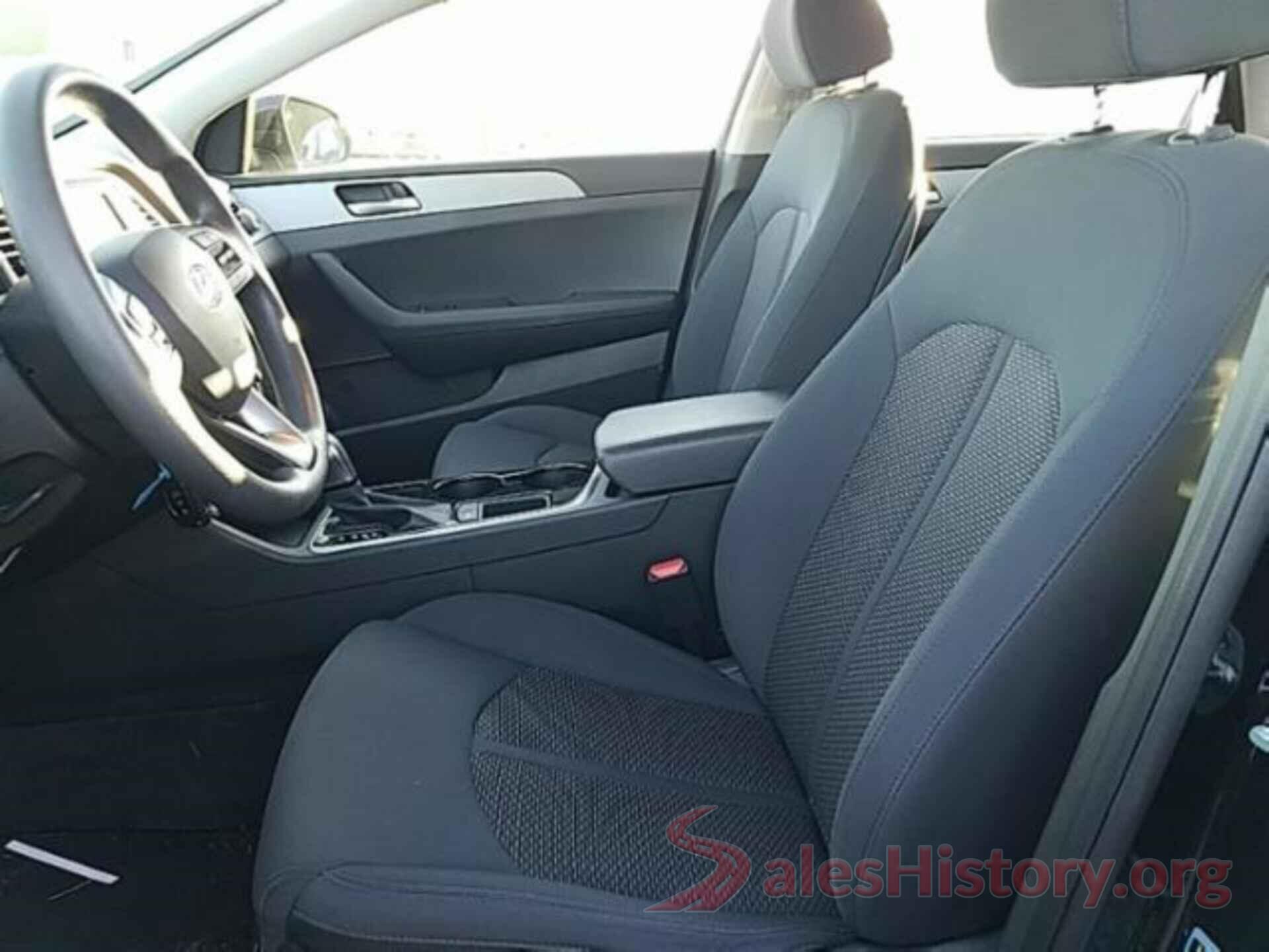 5NPE24AF2JH702142 2018 HYUNDAI SONATA