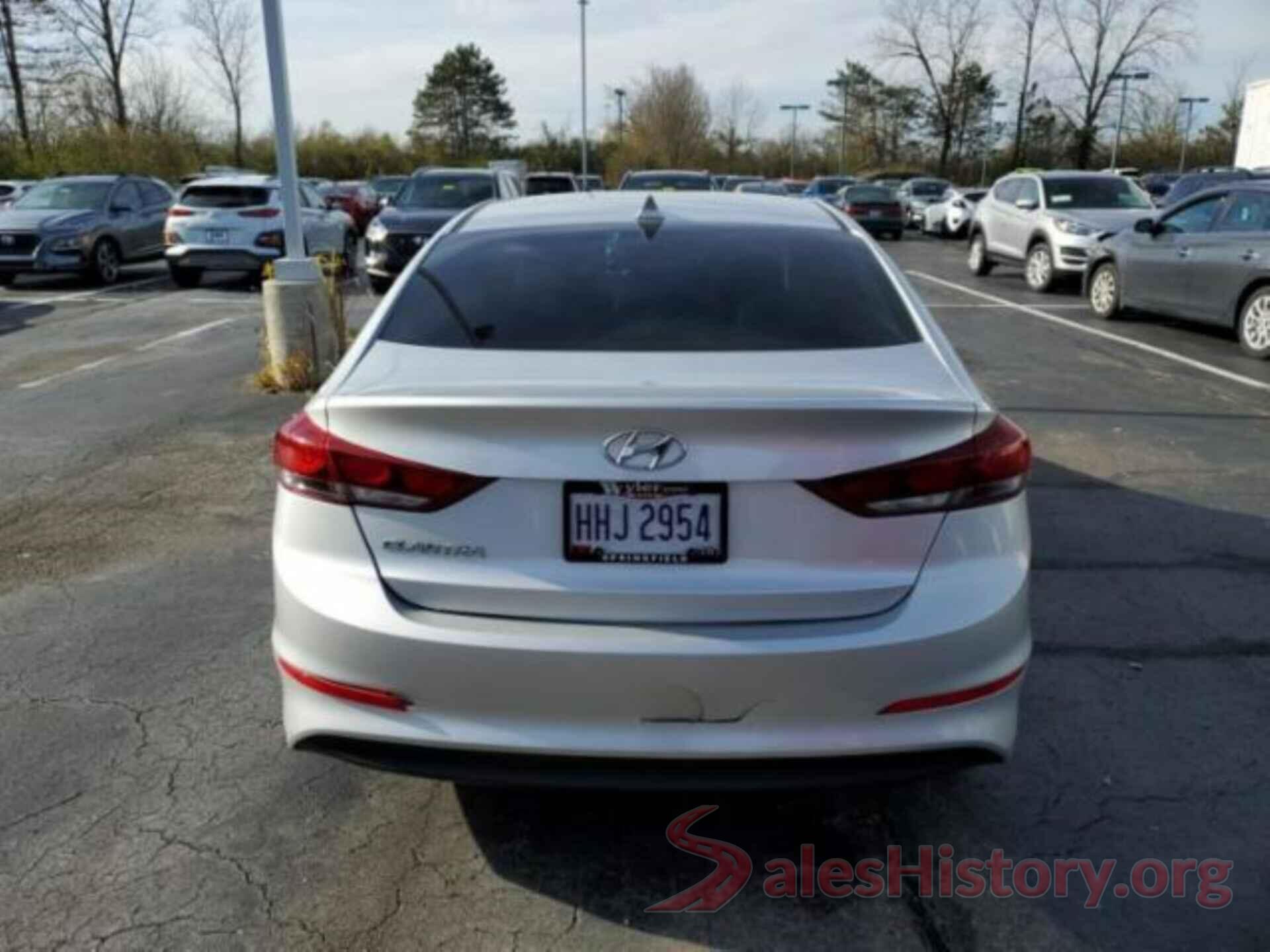 5NPD84LF3JH218536 2018 HYUNDAI ELANTRA