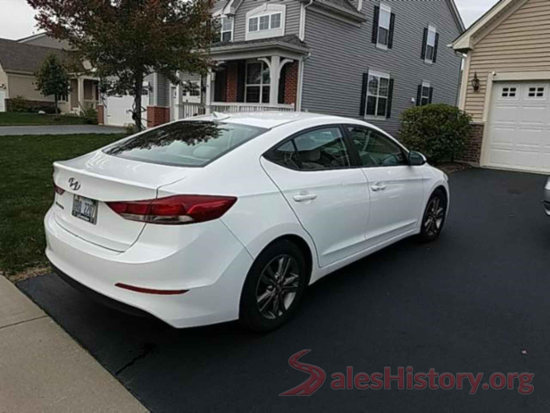 5NPD84LF7HH109278 2017 HYUNDAI ELANTRA