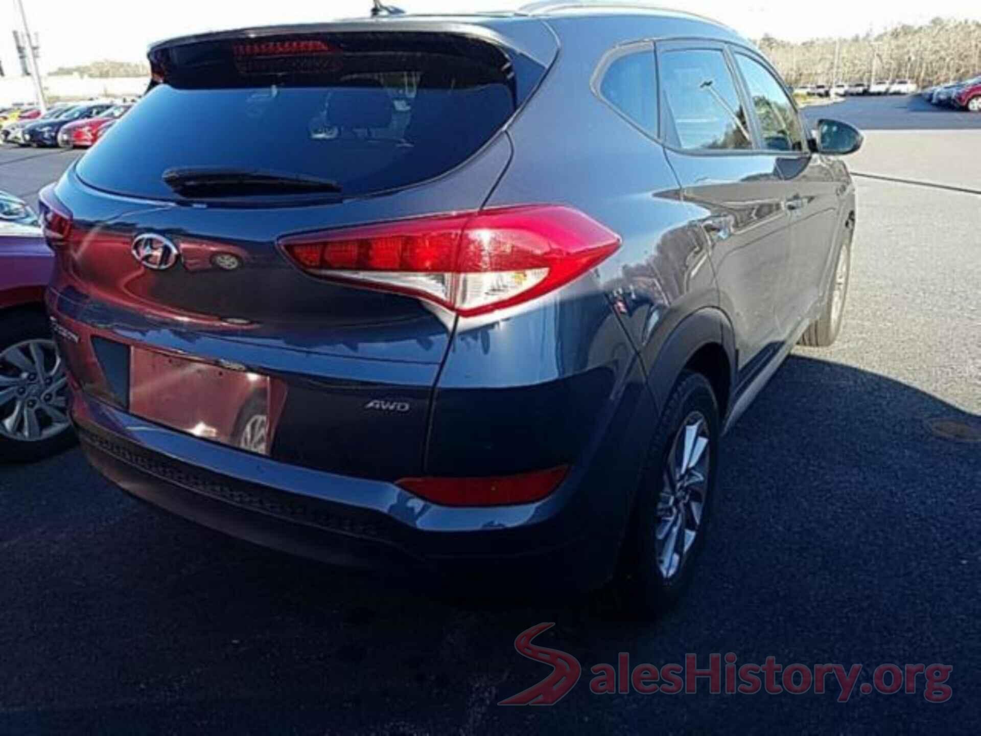 KM8J3CA45HU385294 2017 HYUNDAI TUCSON