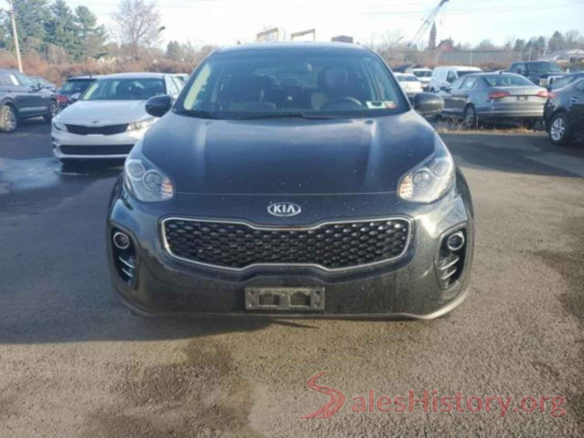 KNDPMCACXJ7379126 2018 KIA SPORTAGE