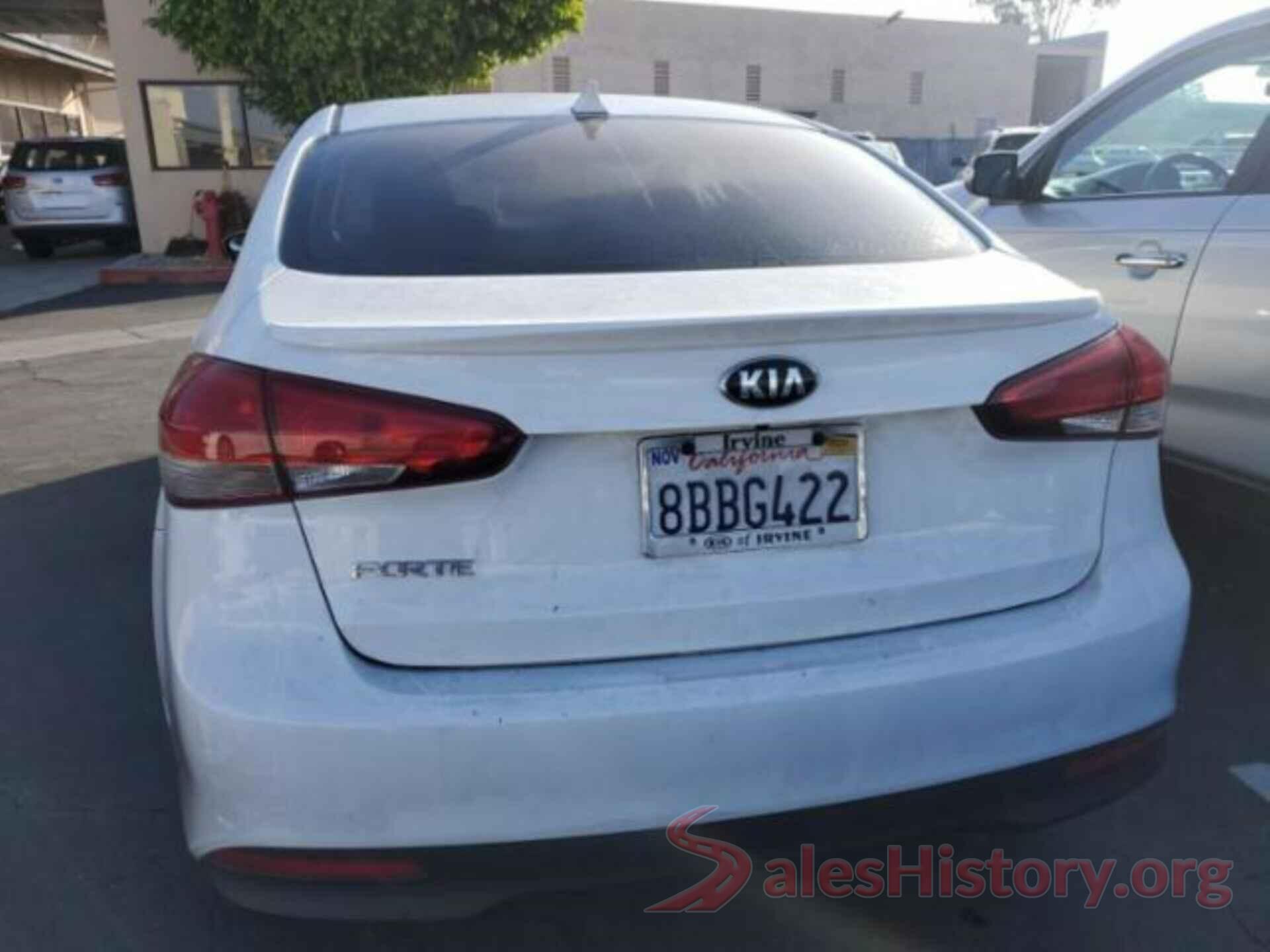 3KPFK4A71JE169069 2018 KIA FORTE