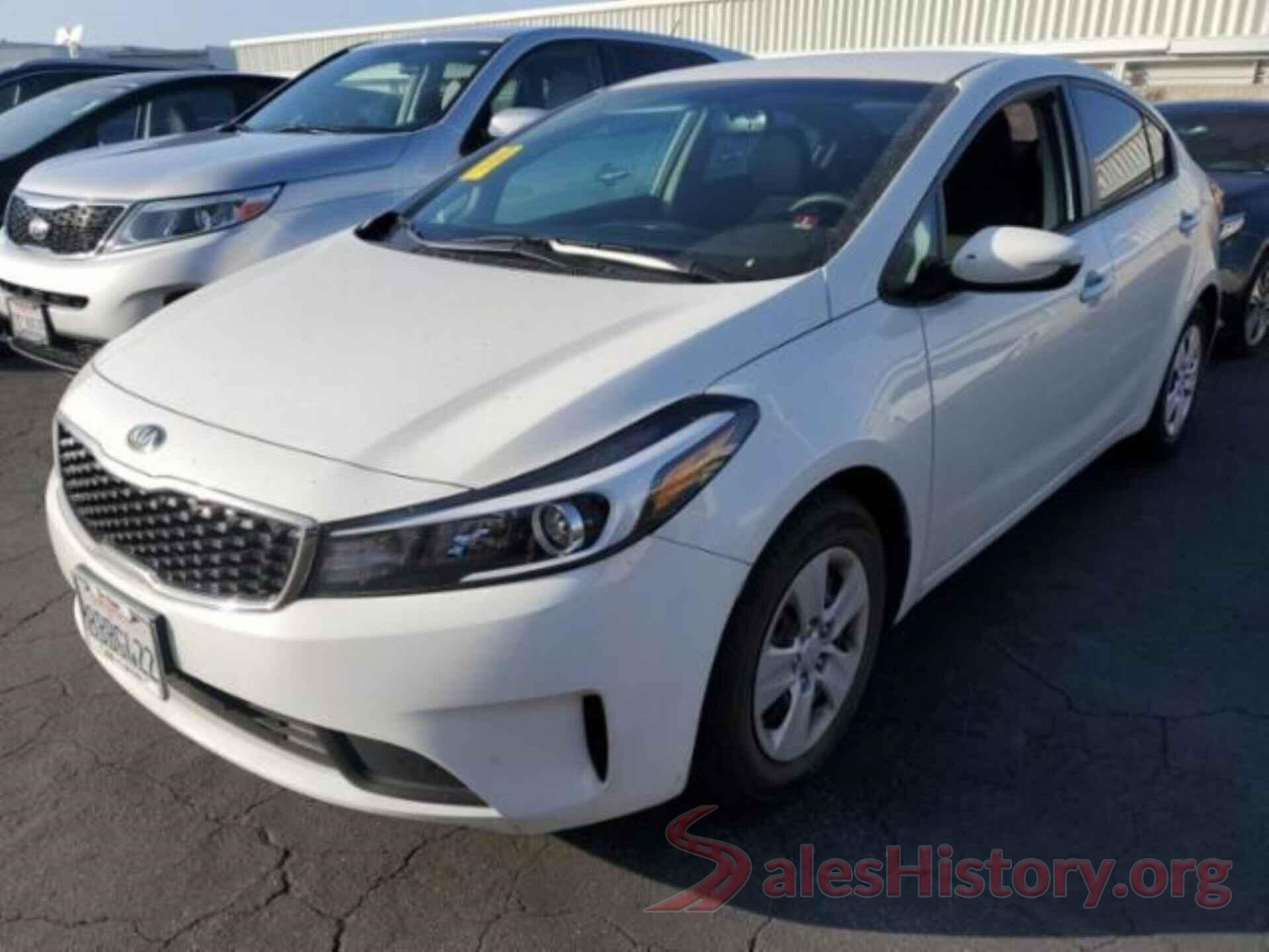 3KPFK4A71JE169069 2018 KIA FORTE