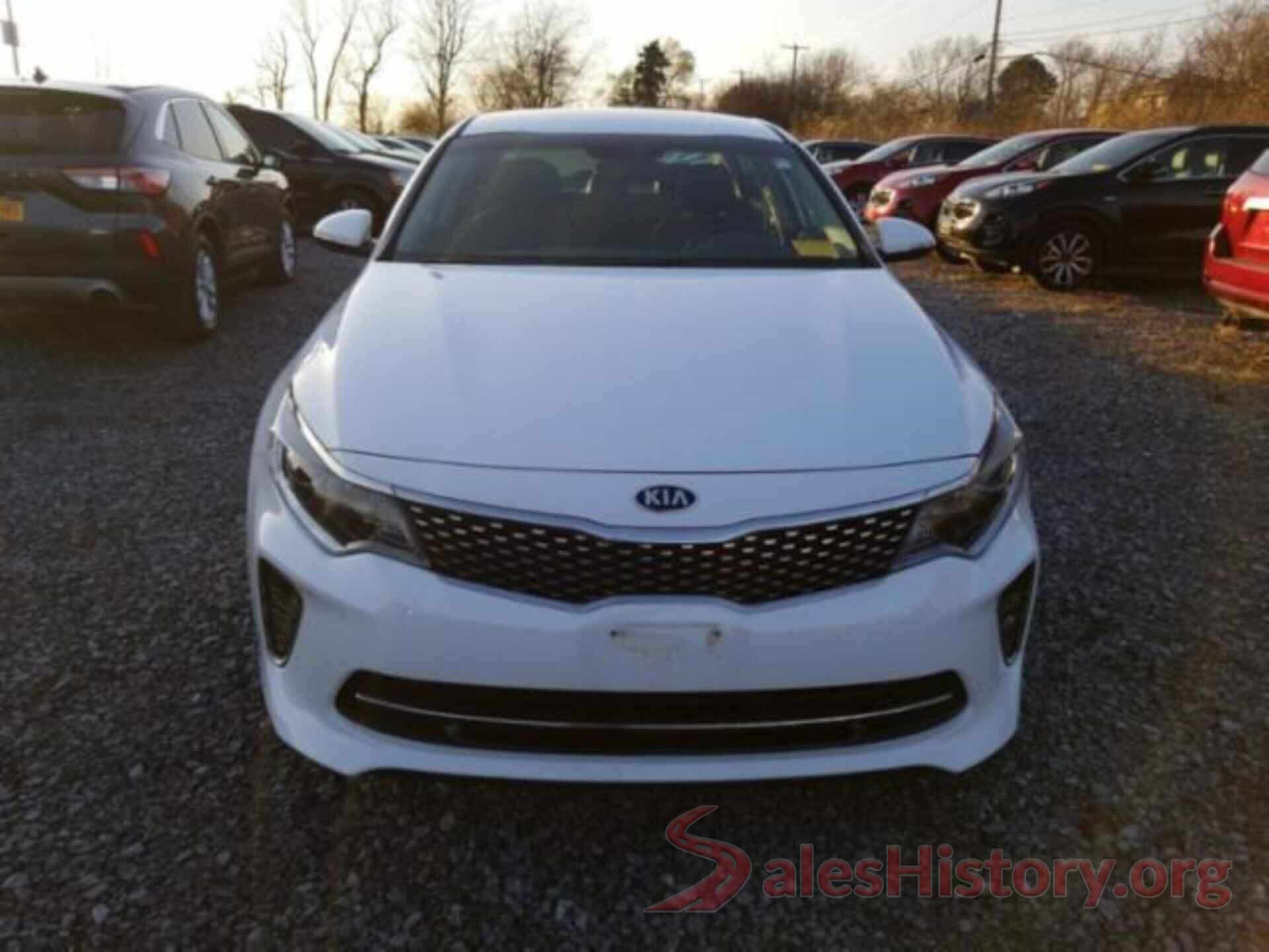 5XXGT4L36JG210301 2018 KIA OPTIMA