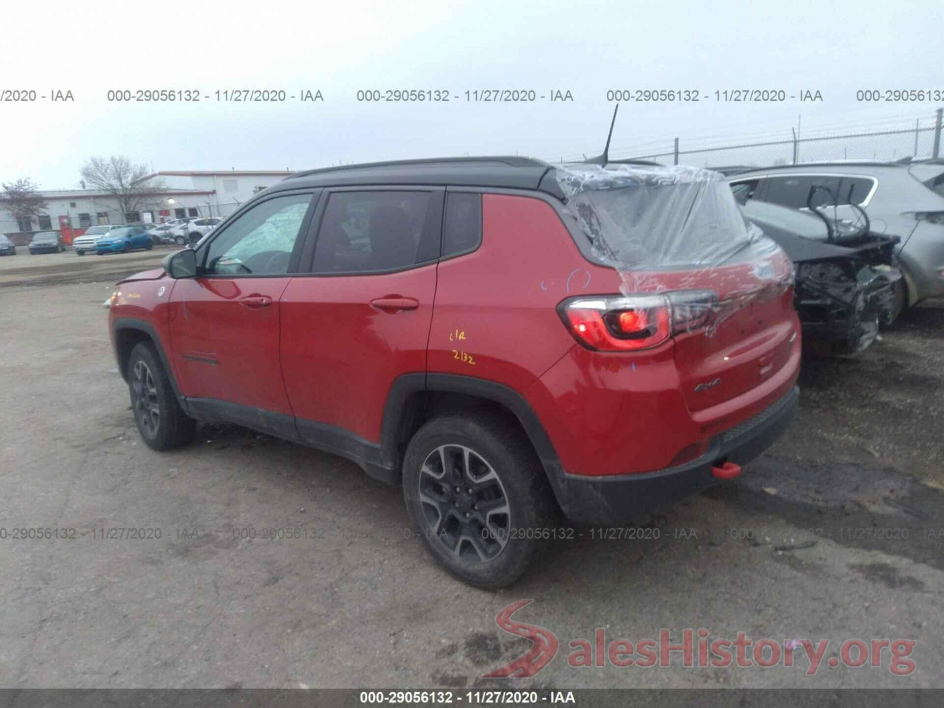 3C4NJDDB9JT503052 2018 JEEP COMPASS