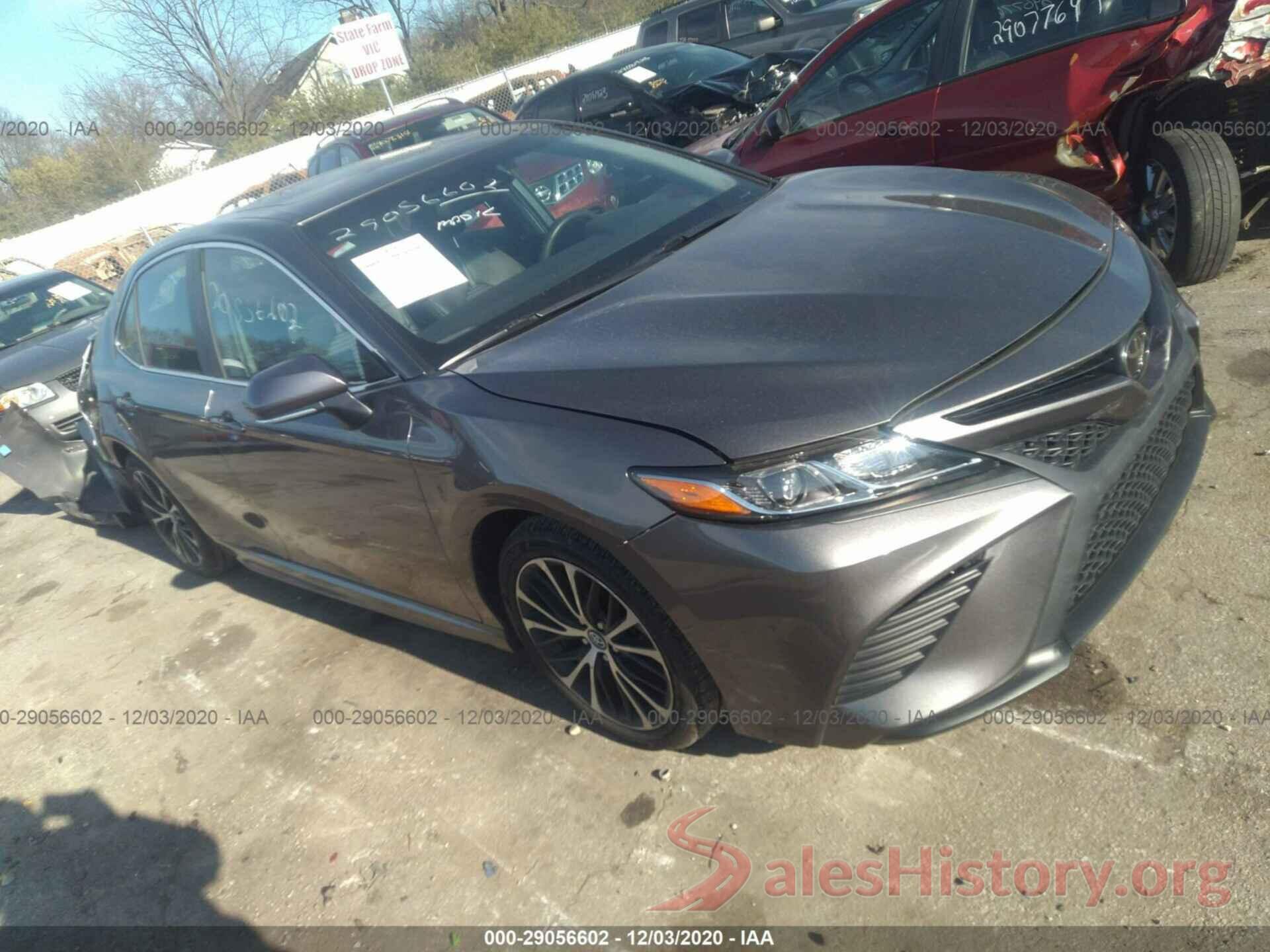 4T1B11HKXJU604713 2018 TOYOTA CAMRY