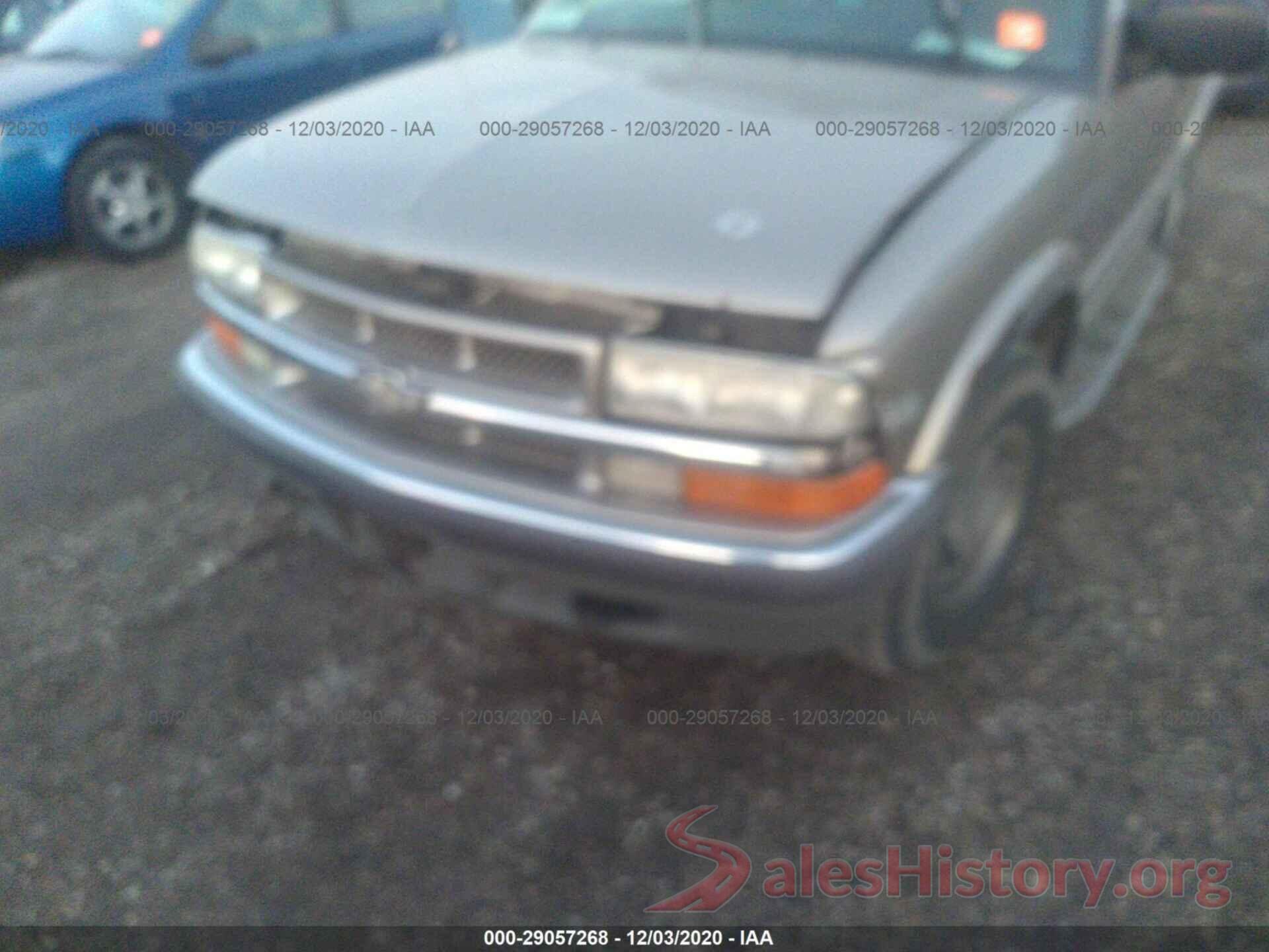 1GNDT13W0W2225621 1998 CHEVROLET BLAZER