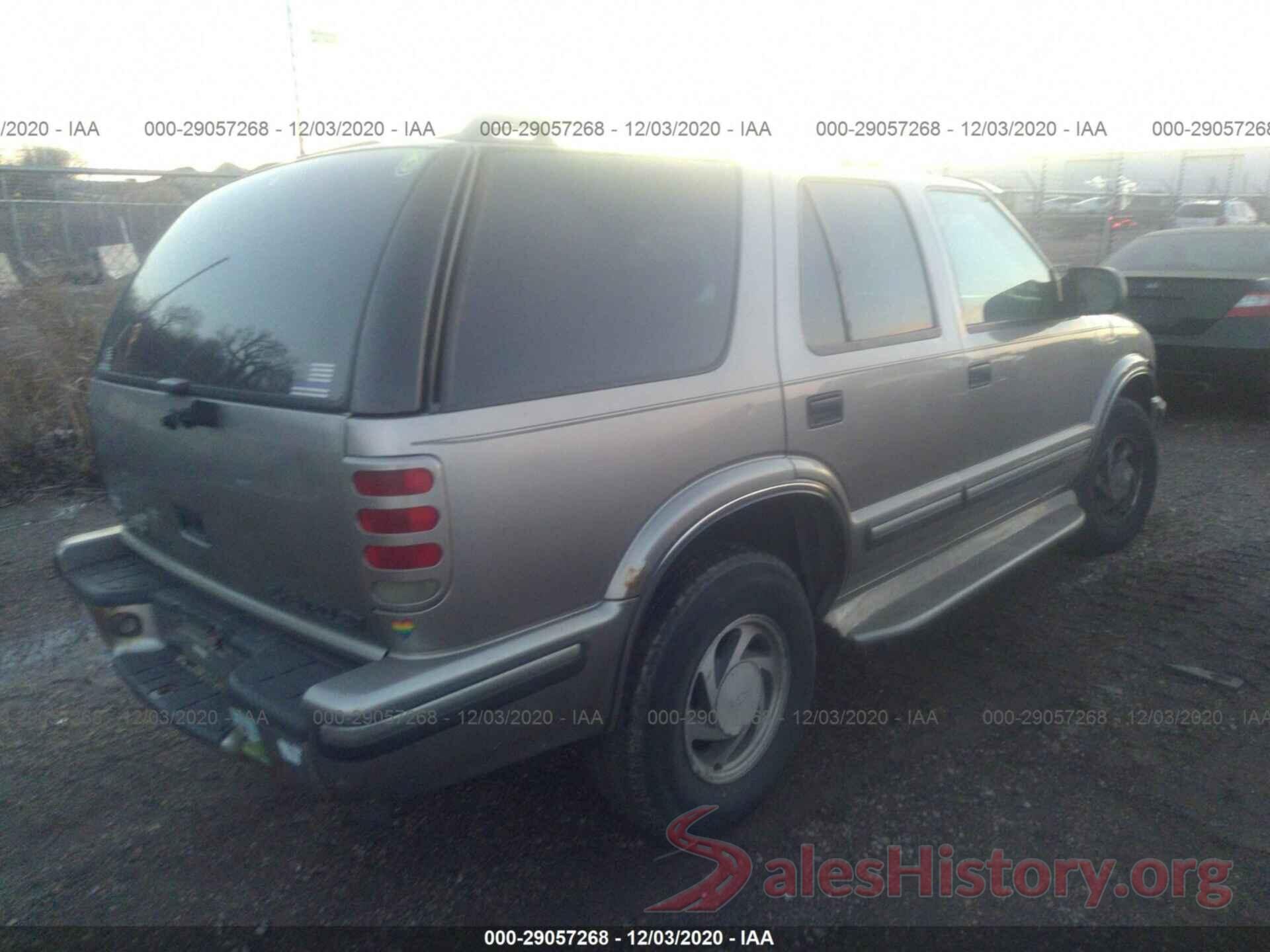 1GNDT13W0W2225621 1998 CHEVROLET BLAZER