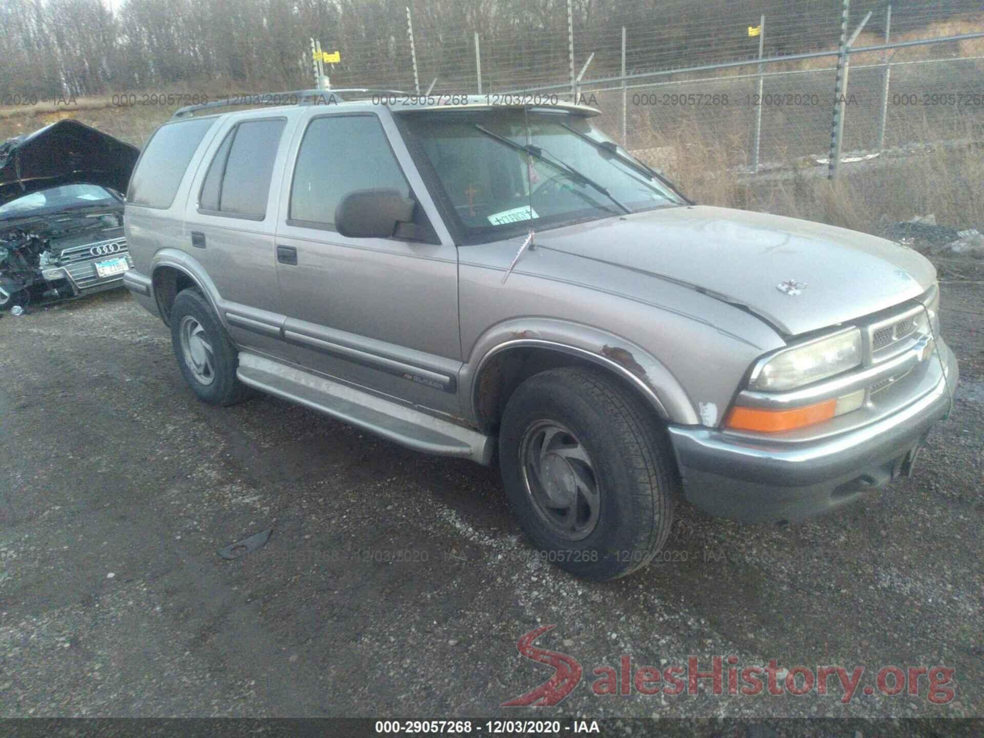 1GNDT13W0W2225621 1998 CHEVROLET BLAZER