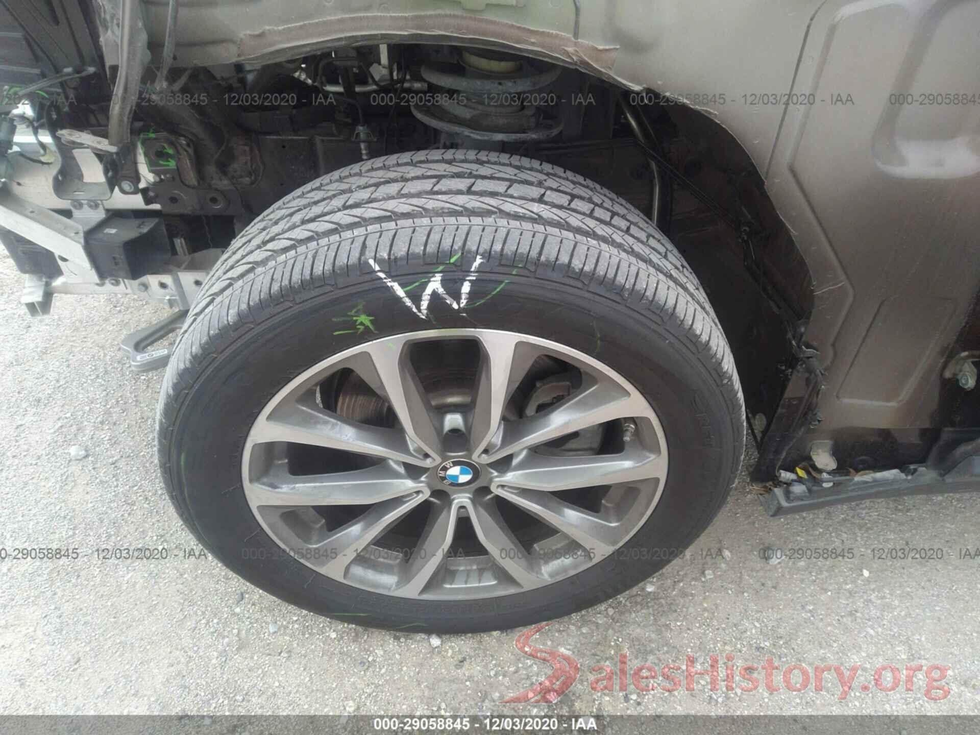 5UXTR7C59KLF32210 2019 BMW X3