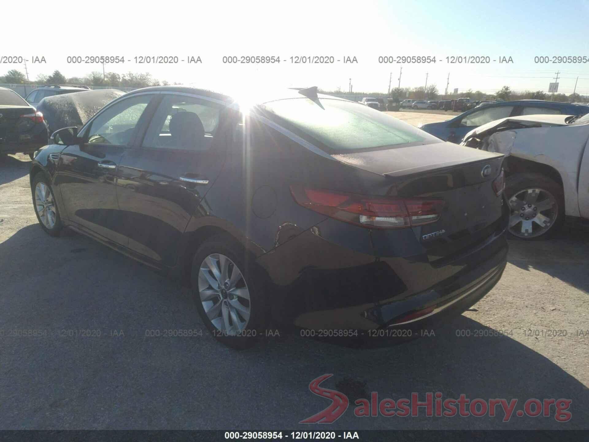 5XXGT4L33JG186085 2018 KIA OPTIMA