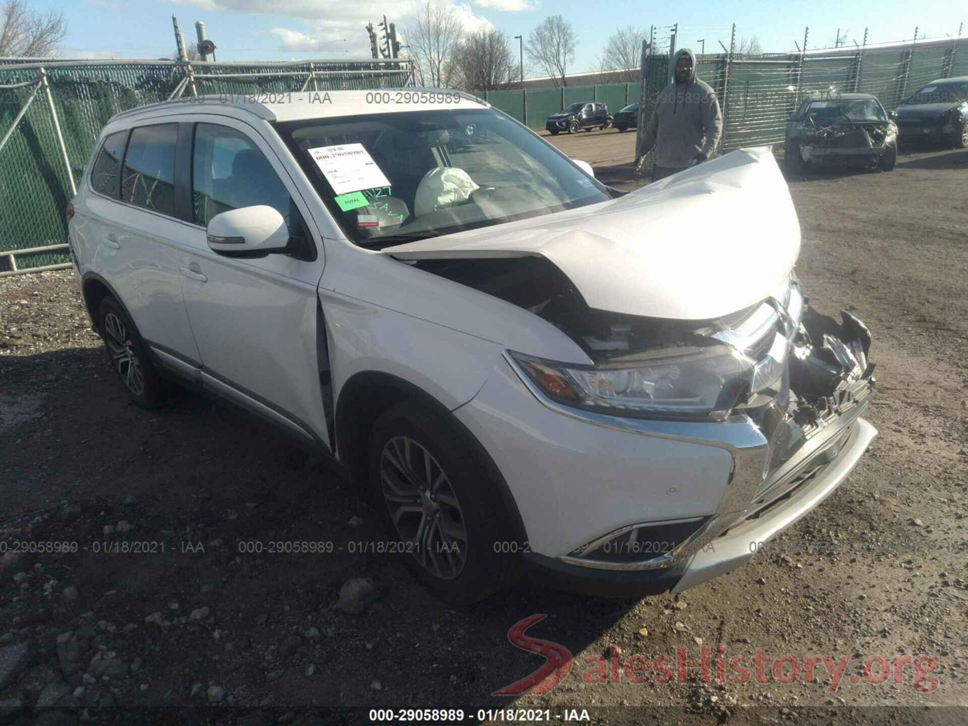 JA4AZ3A3XHZ049101 2017 MITSUBISHI OUTLANDER