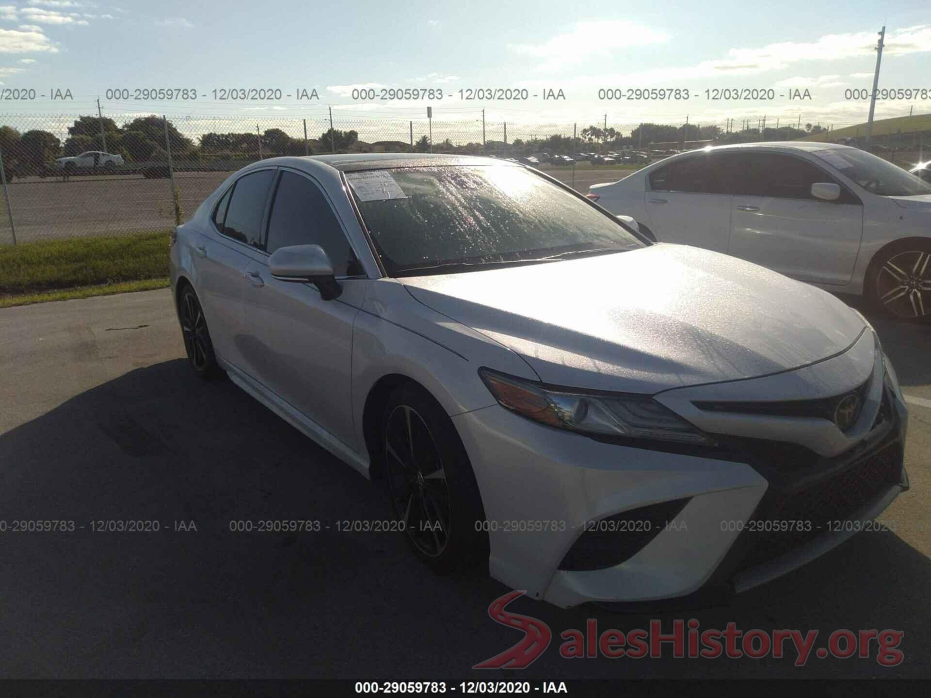 4T1B61HK3KU768565 2019 TOYOTA CAMRY