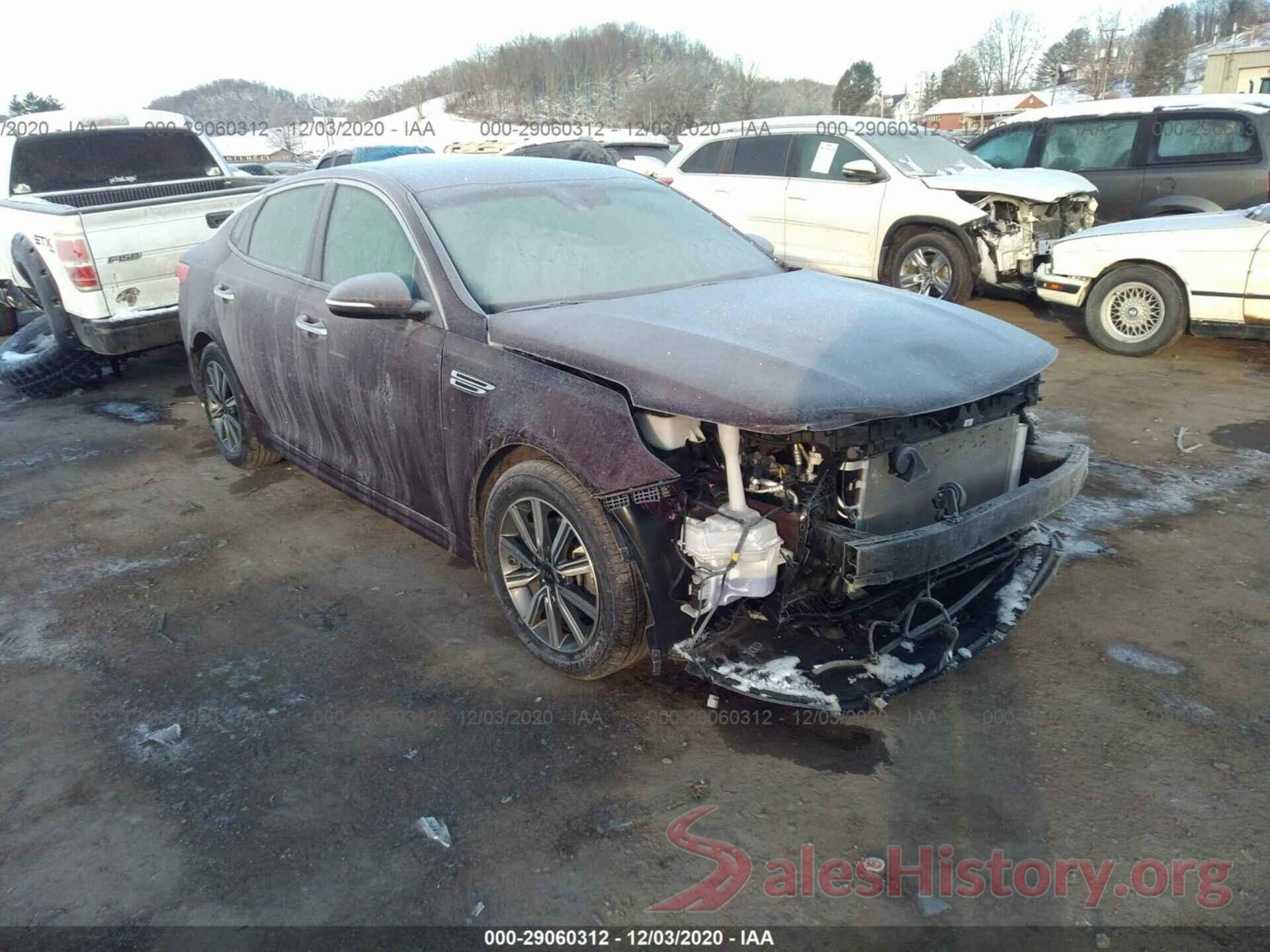 5XXGT4L34KG365060 2019 KIA OPTIMA