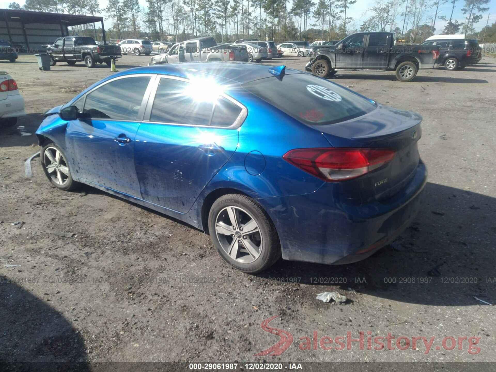 3KPFL4A70JE242963 2018 KIA FORTE