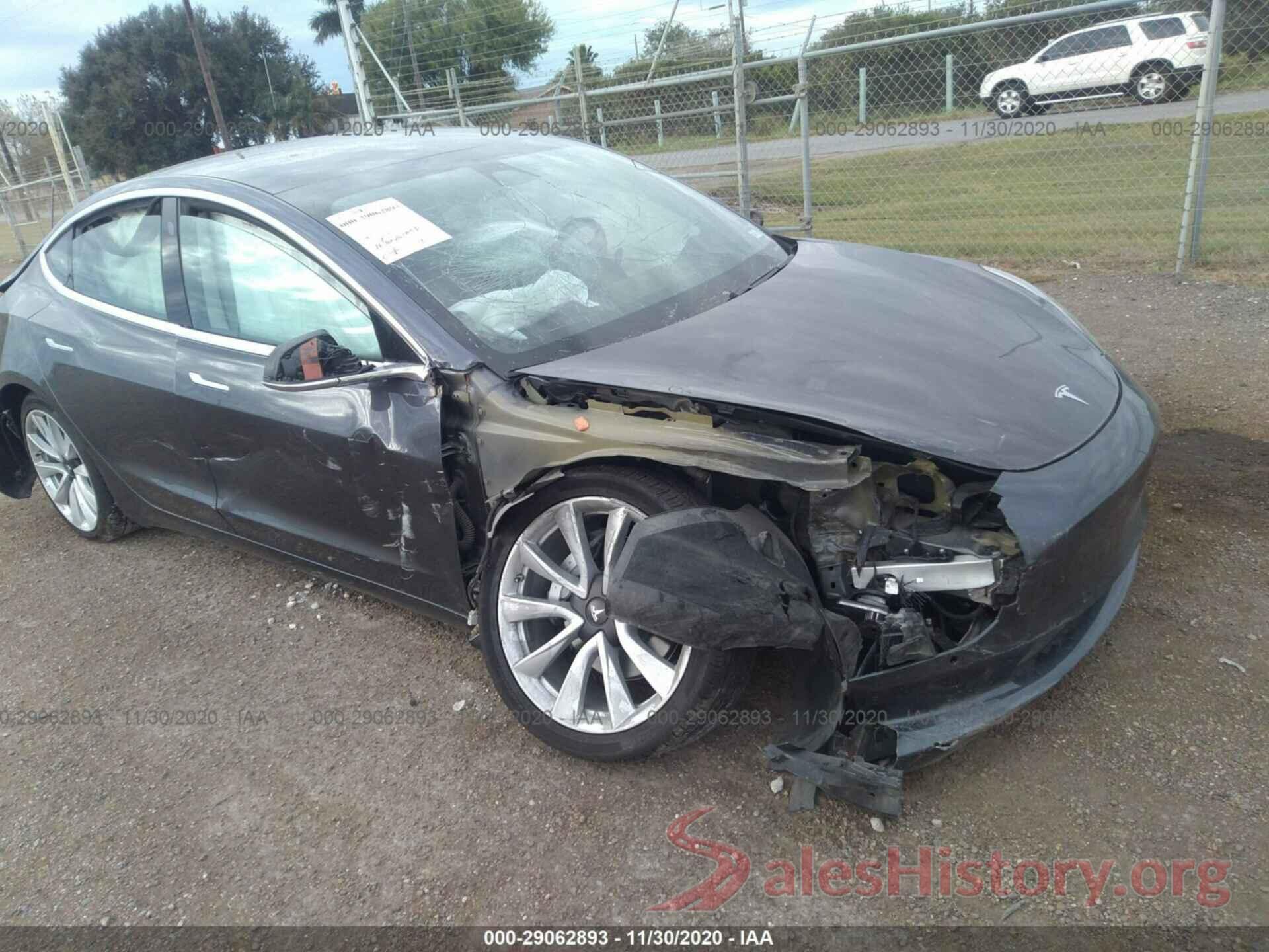 5YJ3E1EB5KF390323 2019 TESLA MODEL 3