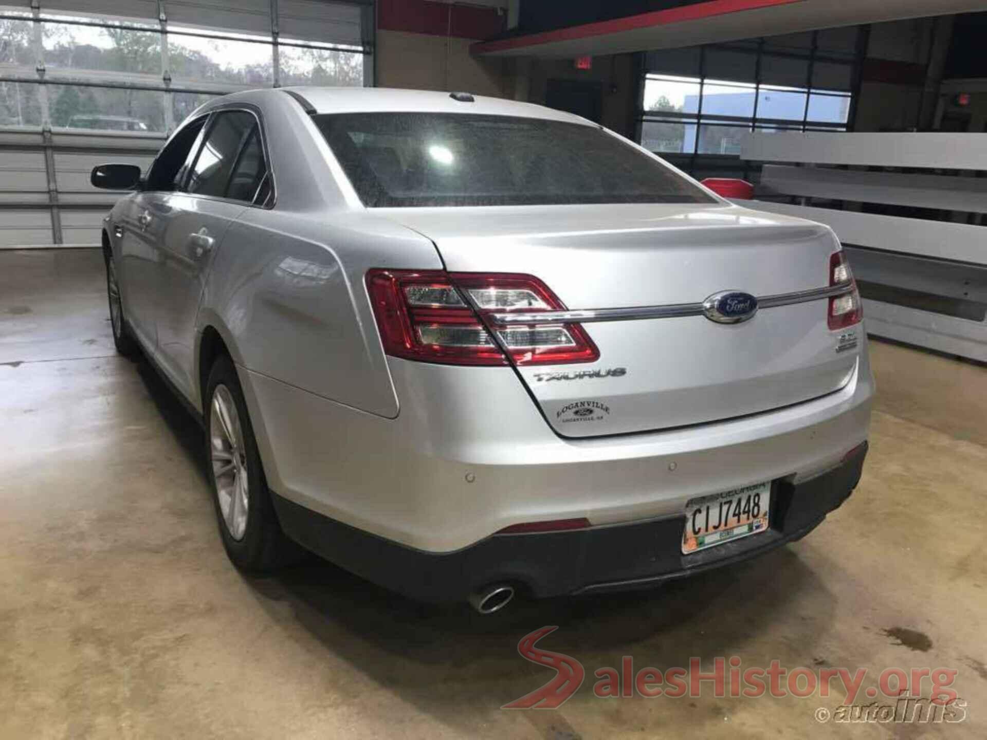 1FAHP2E86JG120411 2018 FORD TAURUS