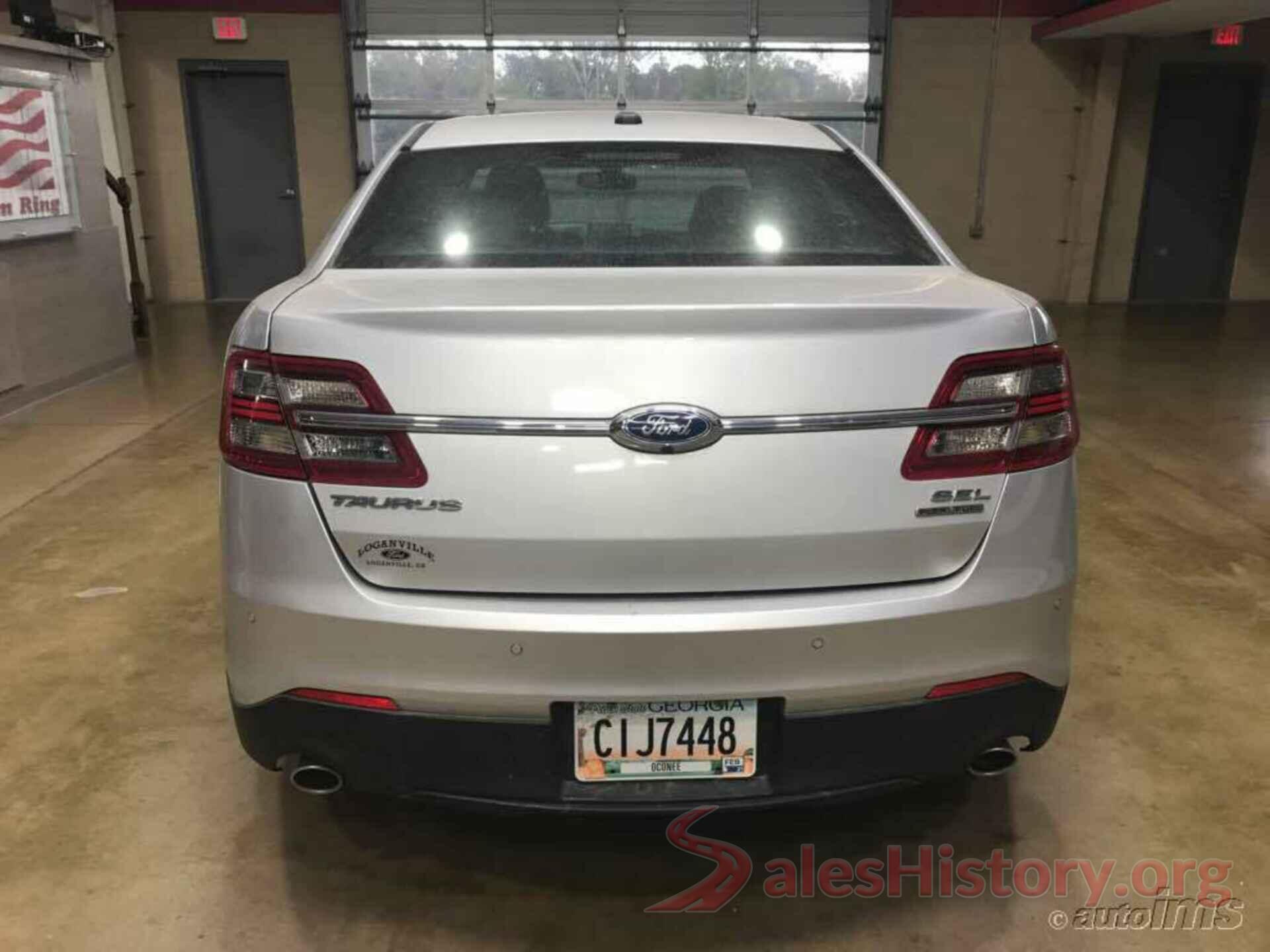 1FAHP2E86JG120411 2018 FORD TAURUS