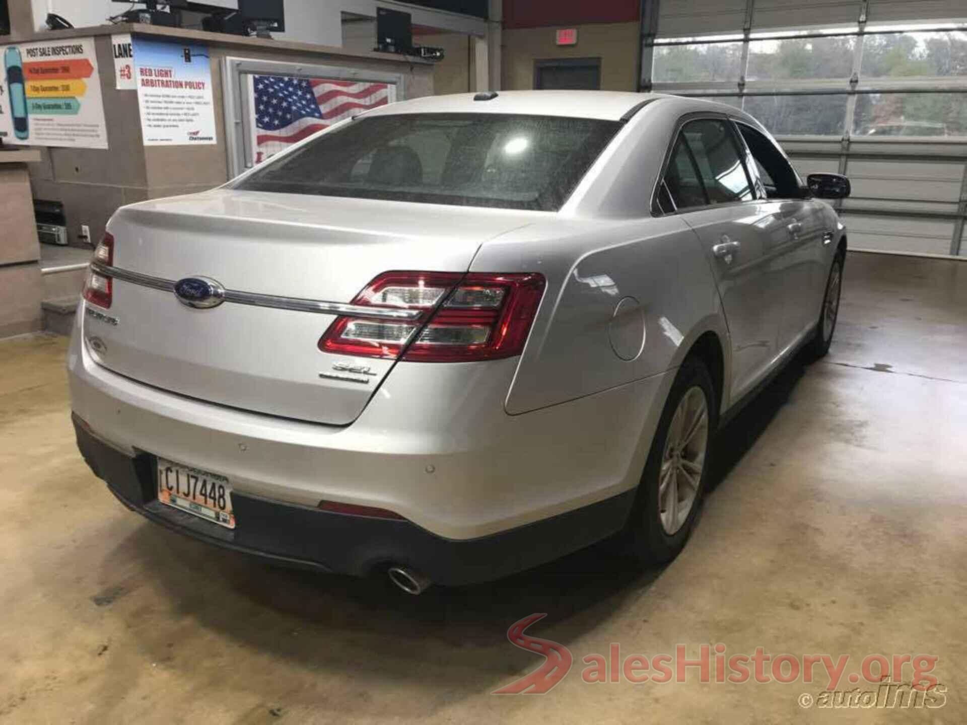 1FAHP2E86JG120411 2018 FORD TAURUS