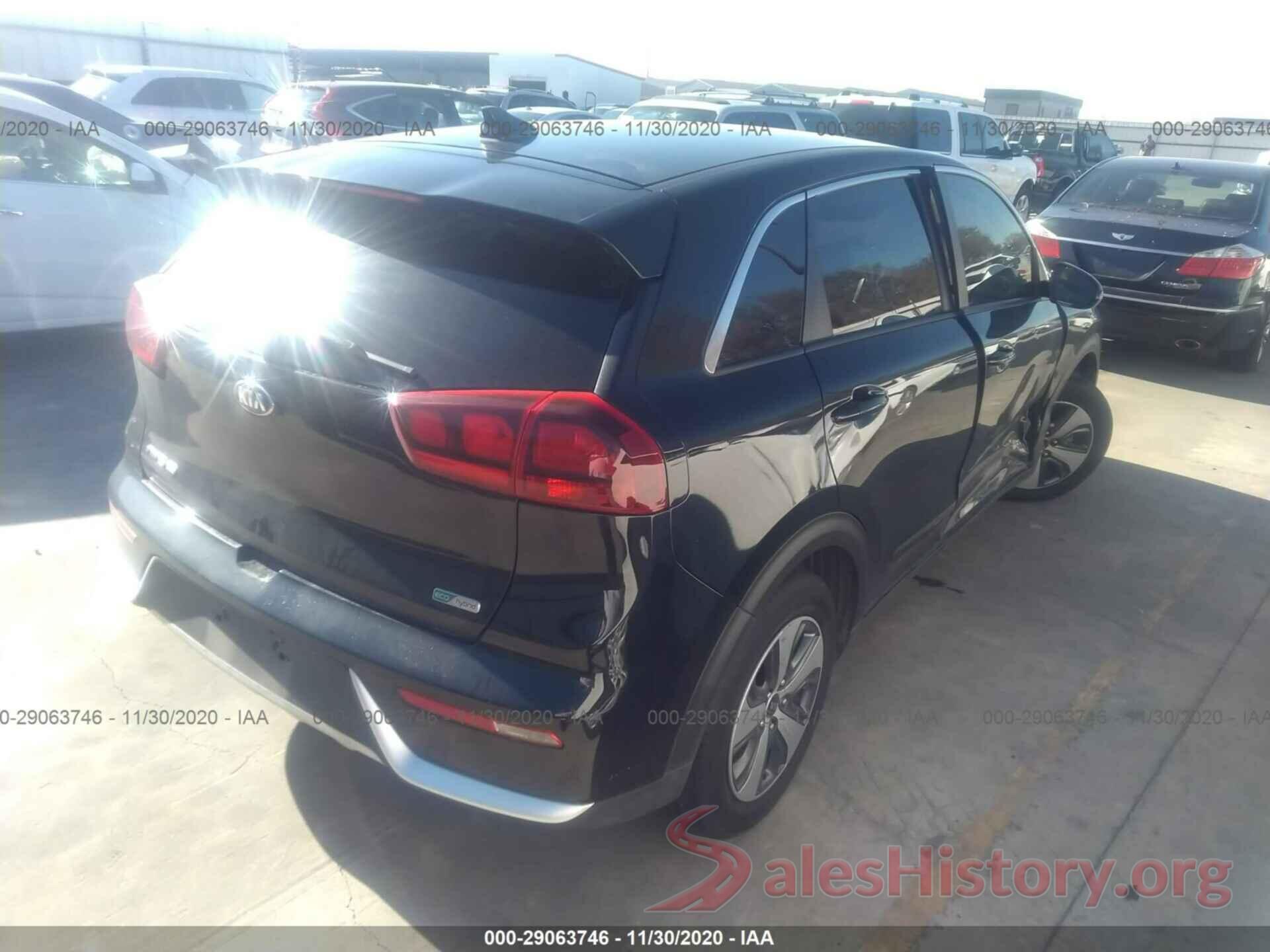 KNDCB3LC4K5220570 2019 KIA NIRO