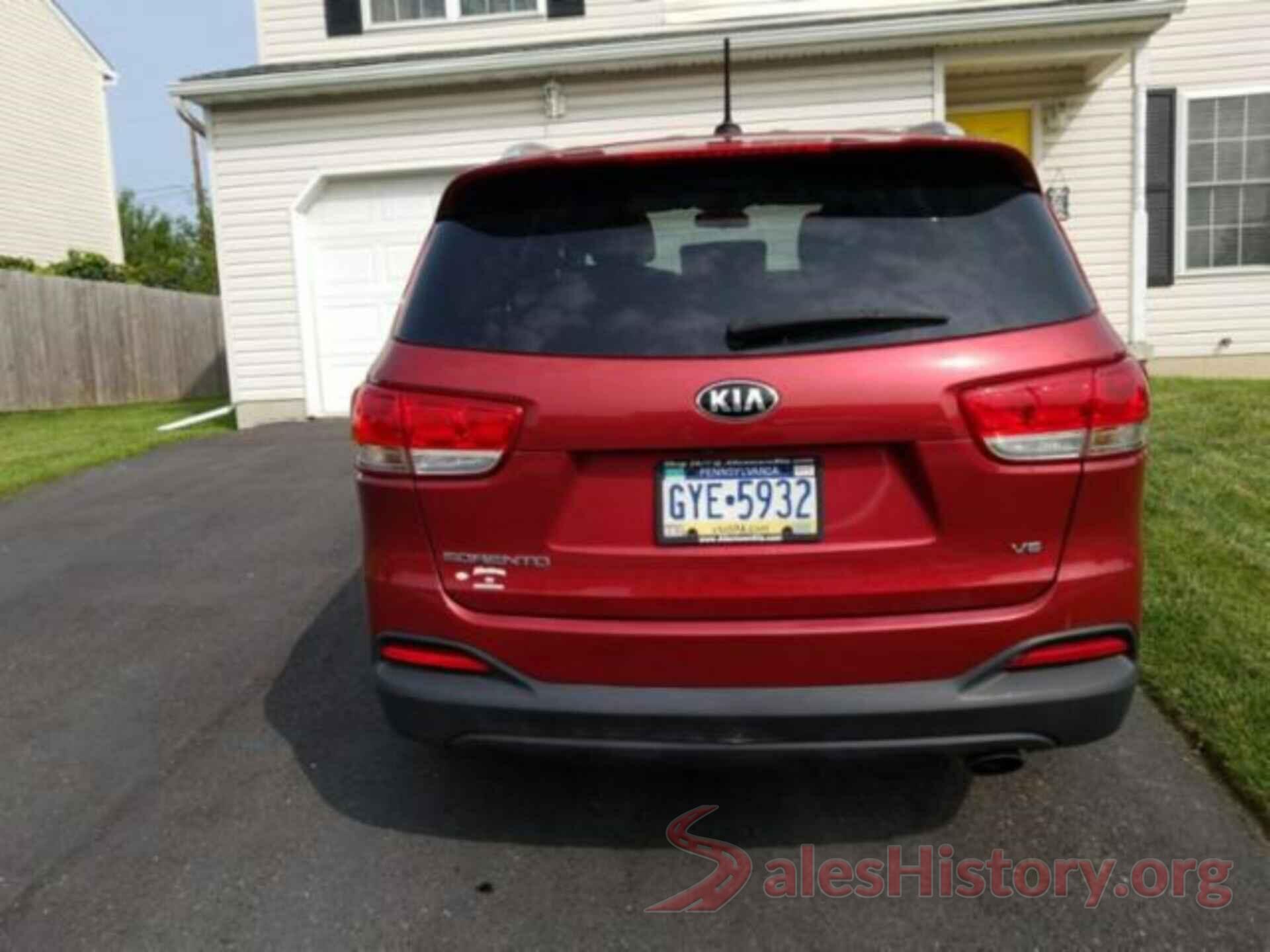 5XYPGDA54HG334159 2017 KIA SORENTO