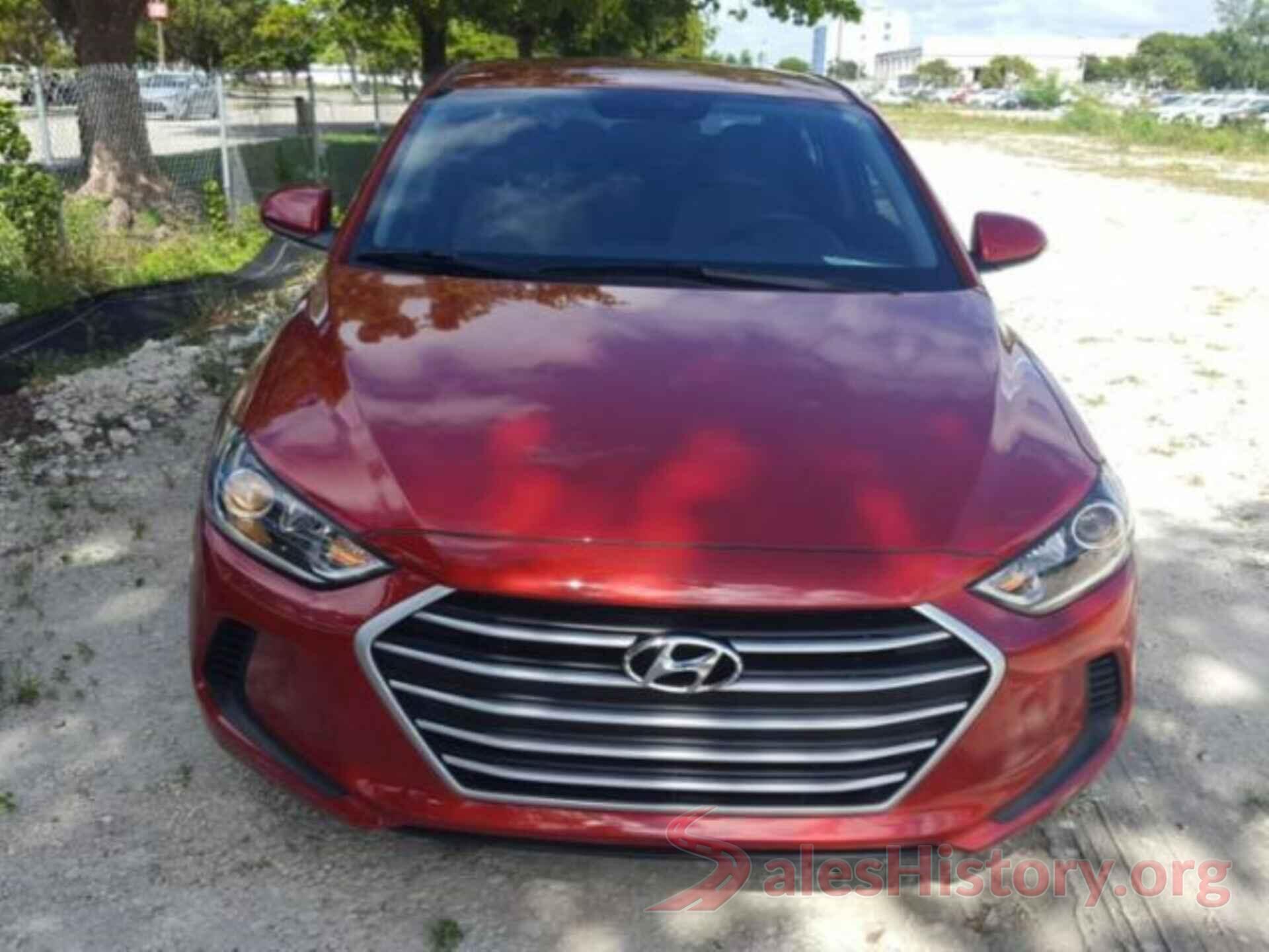 5NPD74LF8JH290450 2018 HYUNDAI ELANTRA