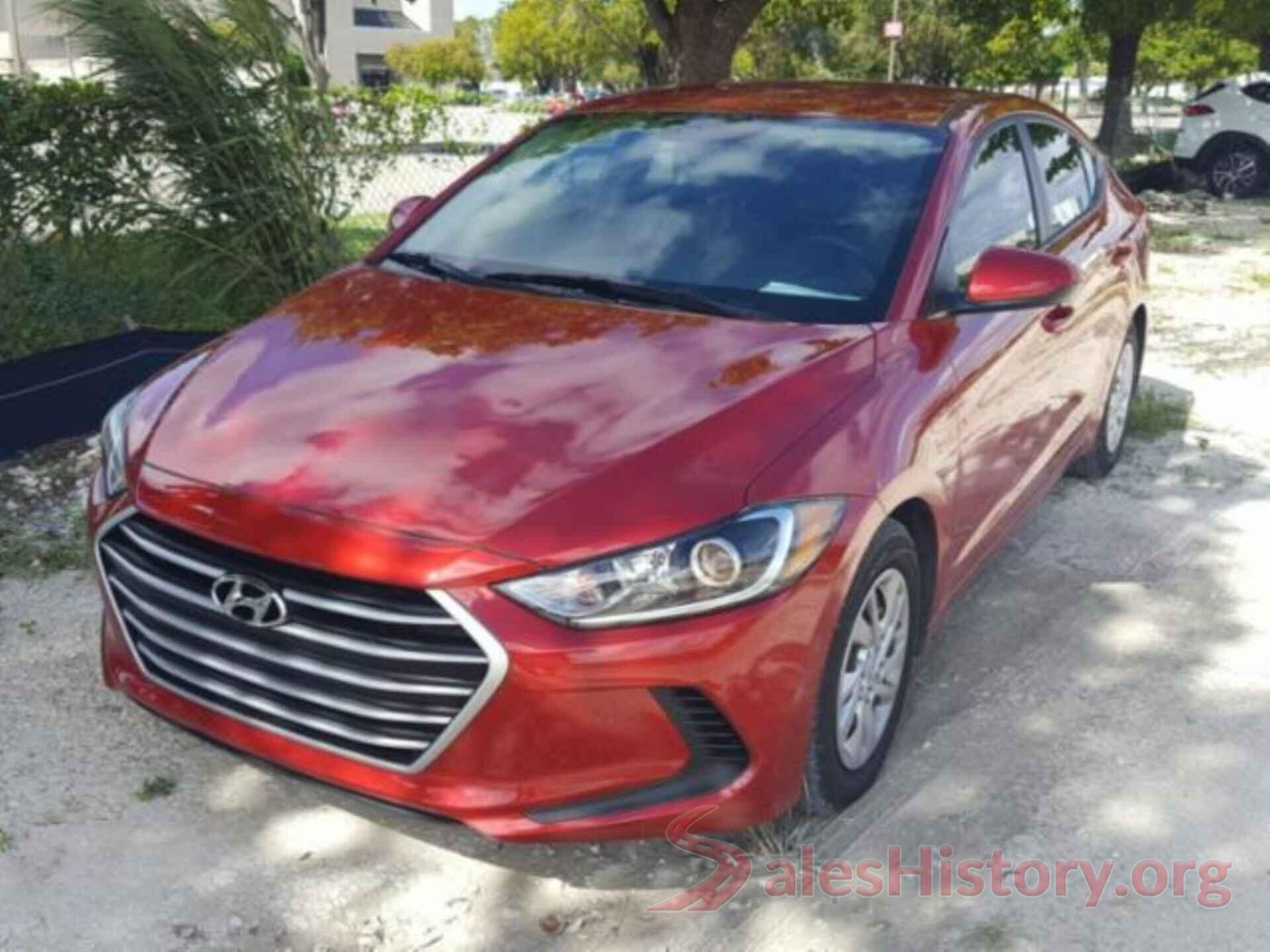 5NPD74LF8JH290450 2018 HYUNDAI ELANTRA