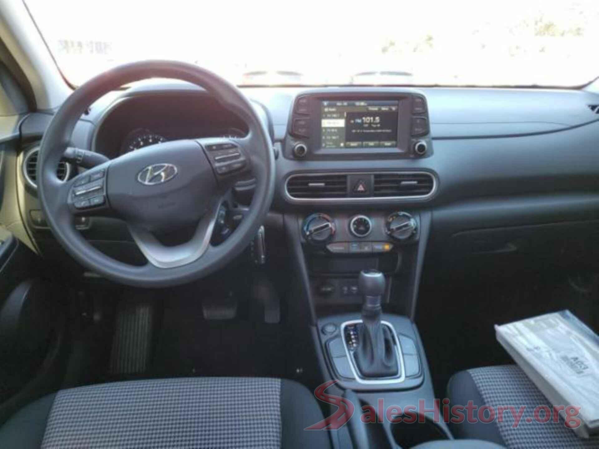 KM8K12AAXJU173961 2018 HYUNDAI KONA