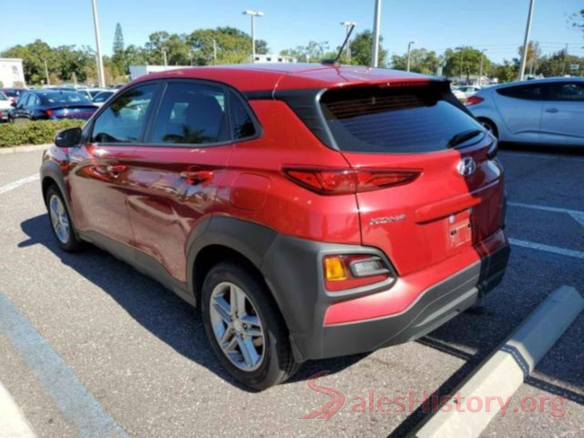 KM8K12AAXJU173961 2018 HYUNDAI KONA