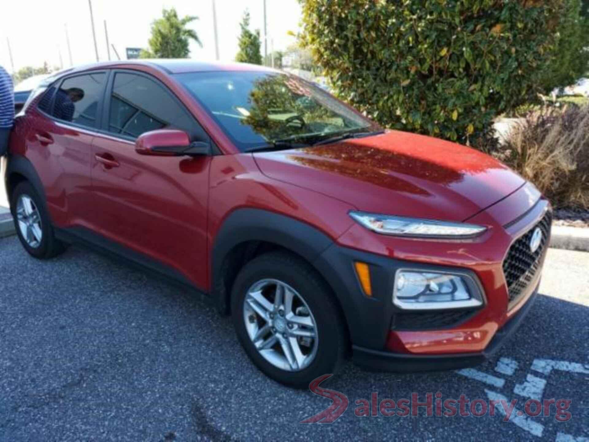 KM8K12AAXJU173961 2018 HYUNDAI KONA