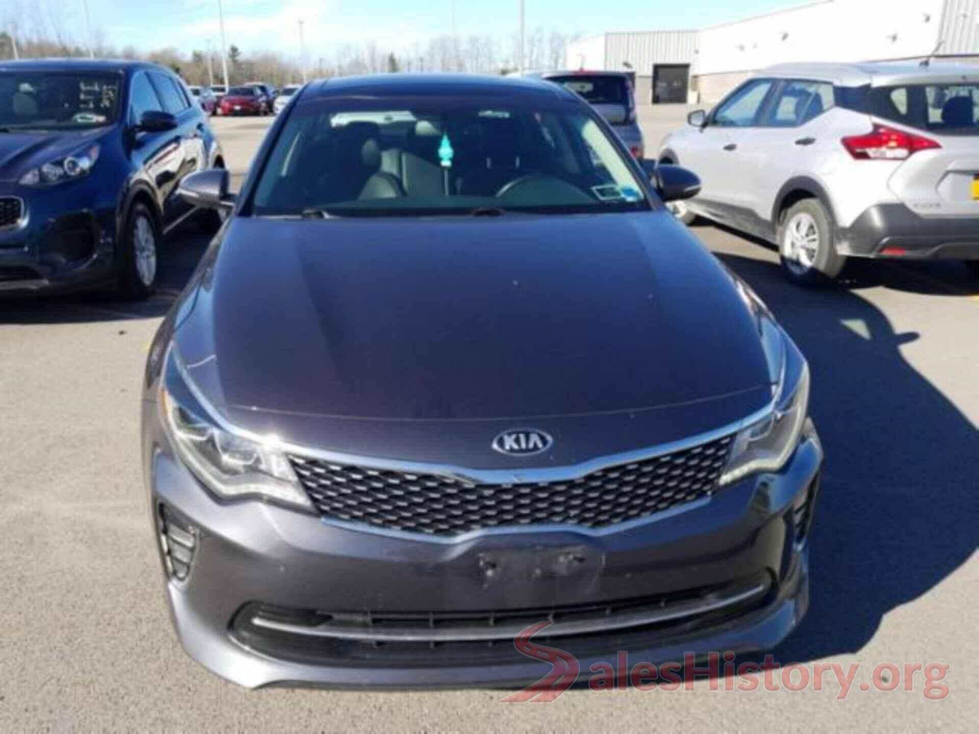 5XXGW4L29JG206600 2018 KIA OPTIMA