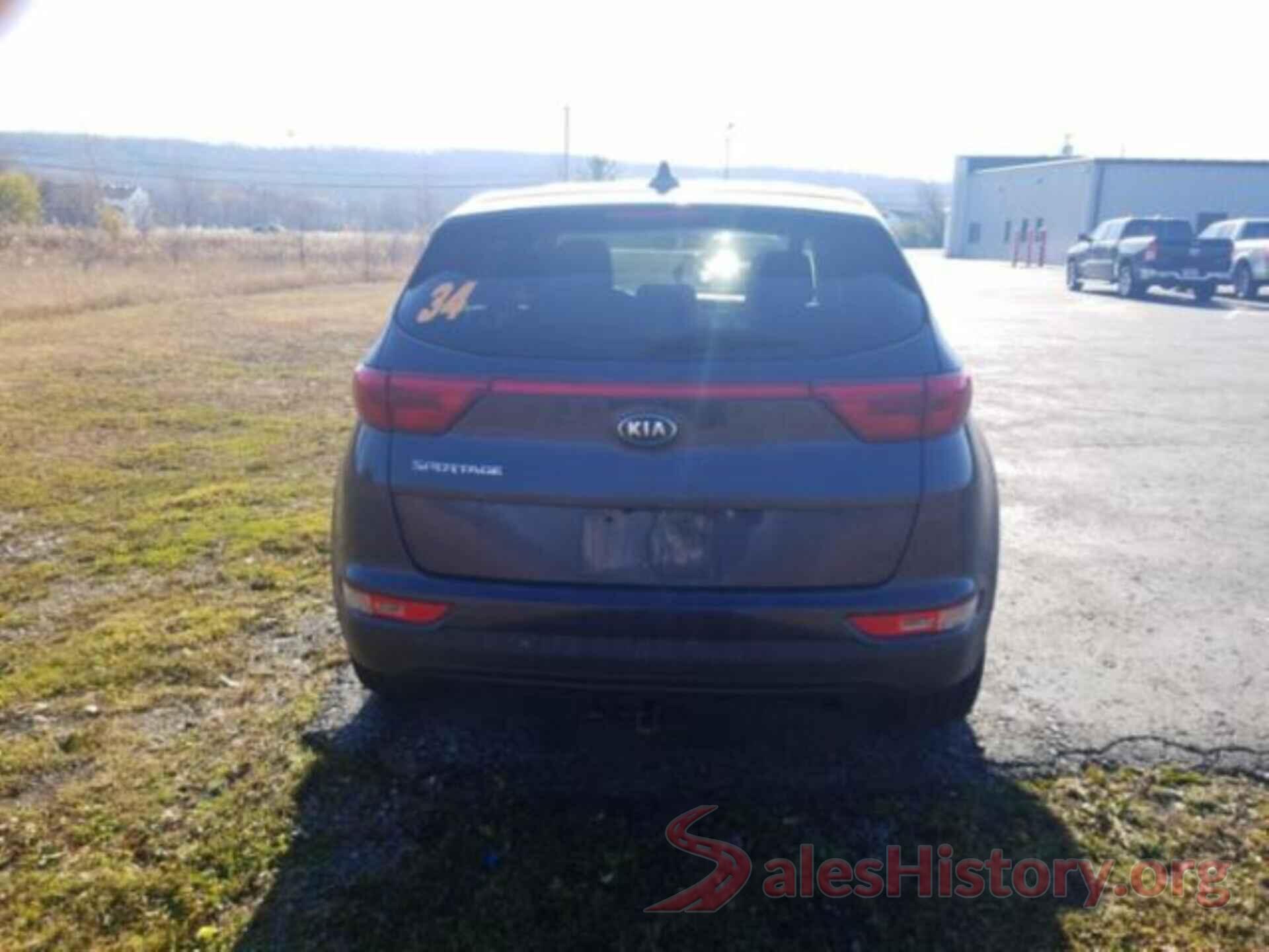 KNDPMCAC4J7395757 2018 KIA SPORTAGE