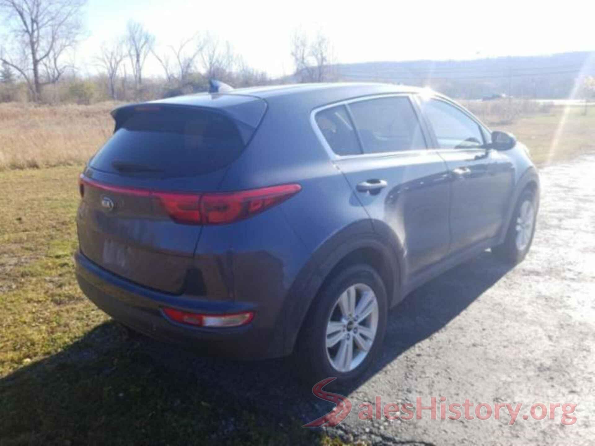 KNDPMCAC4J7395757 2018 KIA SPORTAGE