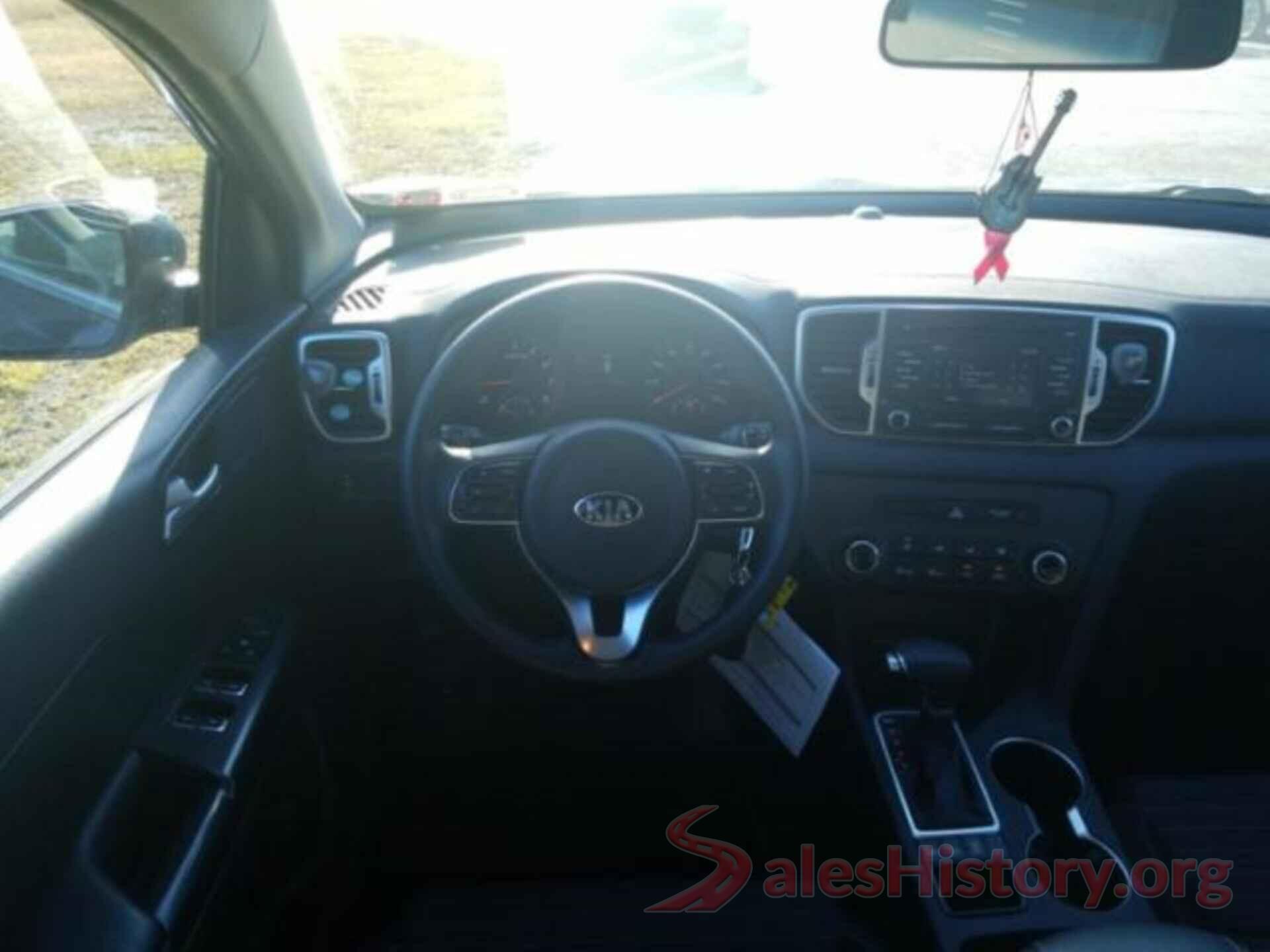 KNDPMCAC4J7395757 2018 KIA SPORTAGE