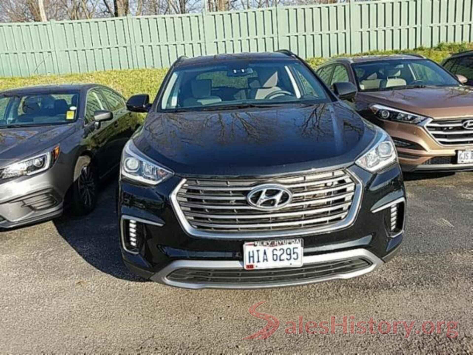 KM8SMDHF3HU249633 2017 HYUNDAI SANTA FE