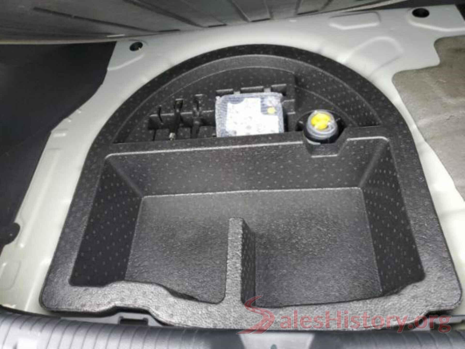 3KPFK4A76JE170086 2018 KIA FORTE