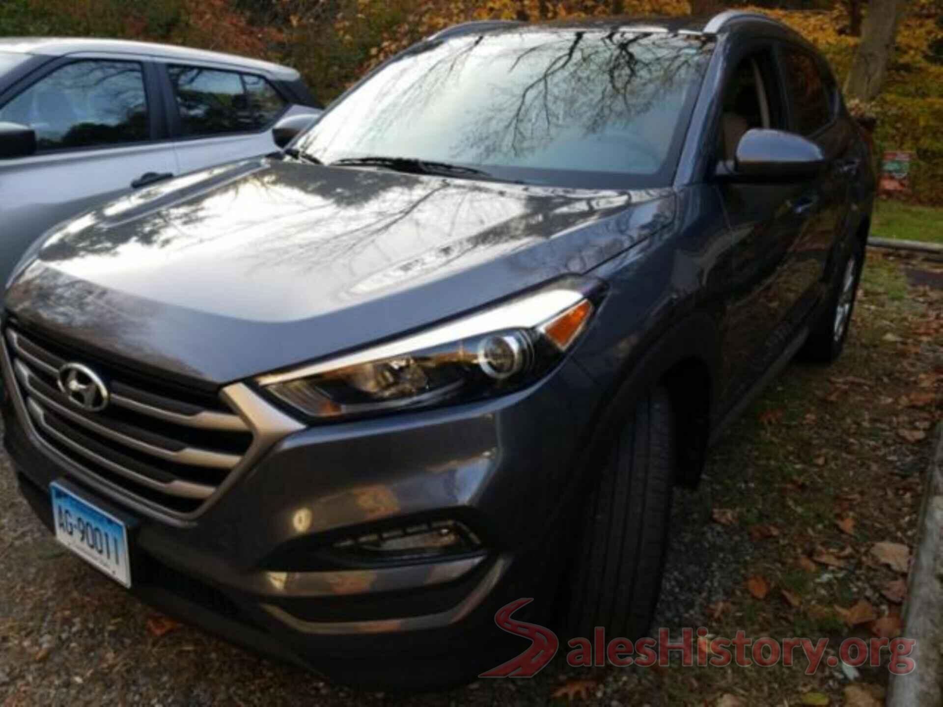 KM8J3CA4XHU281383 2017 HYUNDAI TUCSON