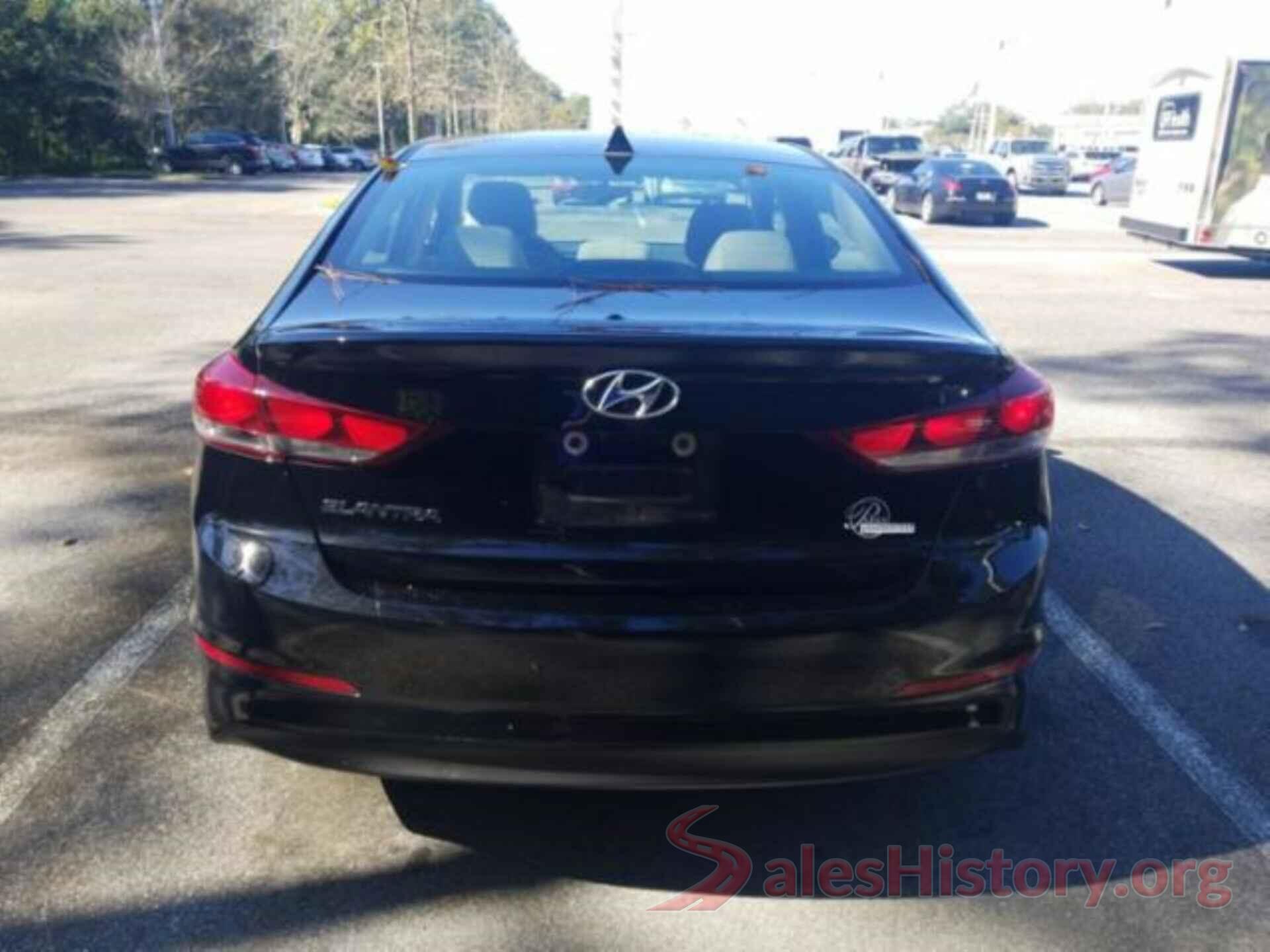 5NPD84LF6JH263115 2018 HYUNDAI ELANTRA