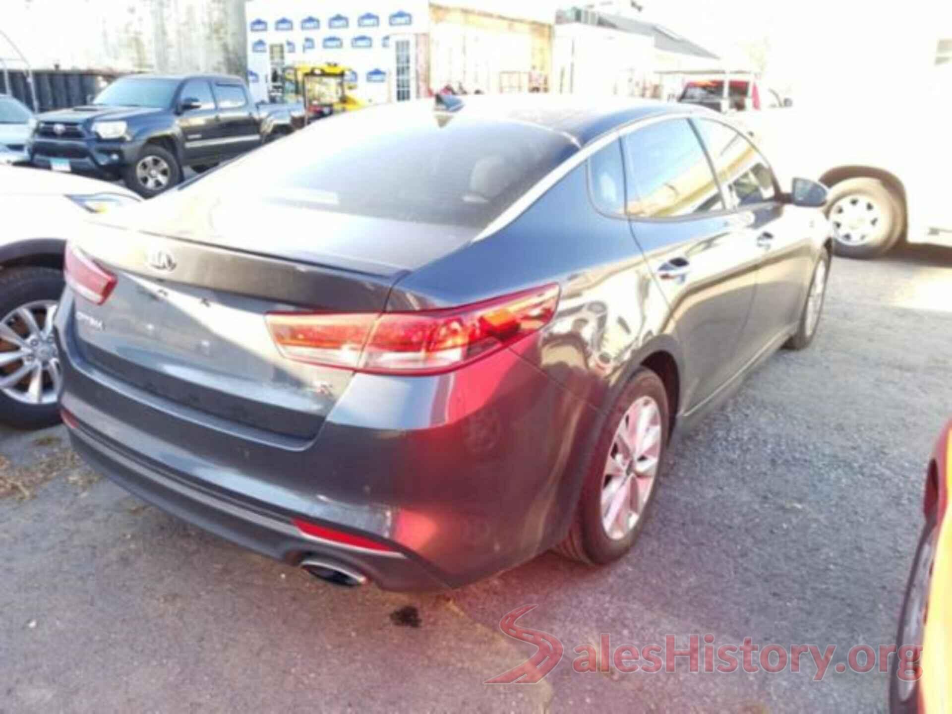 5XXGT4L3XJG244791 2018 KIA OPTIMA