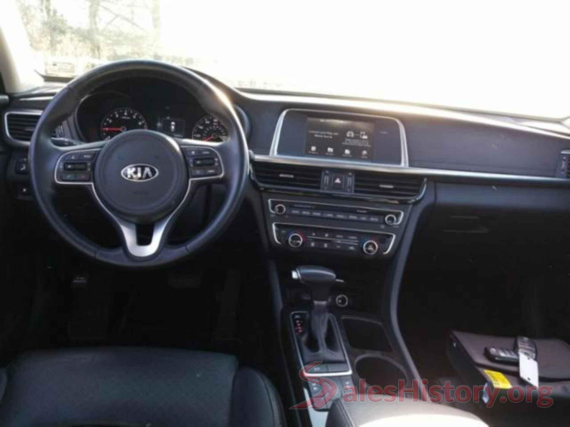 5XXGU4L31JG206573 2018 KIA OPTIMA