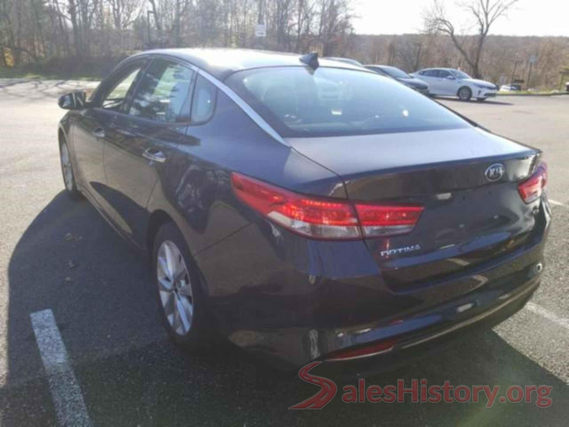 5XXGU4L31JG206573 2018 KIA OPTIMA