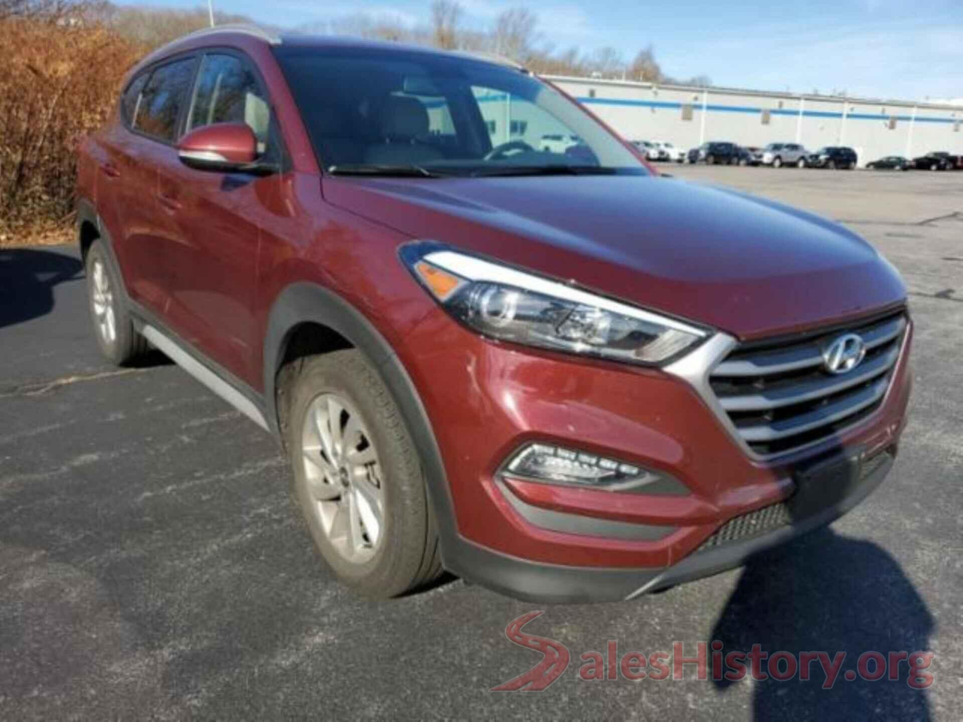 KM8J3CA47JU647001 2018 HYUNDAI TUCSON